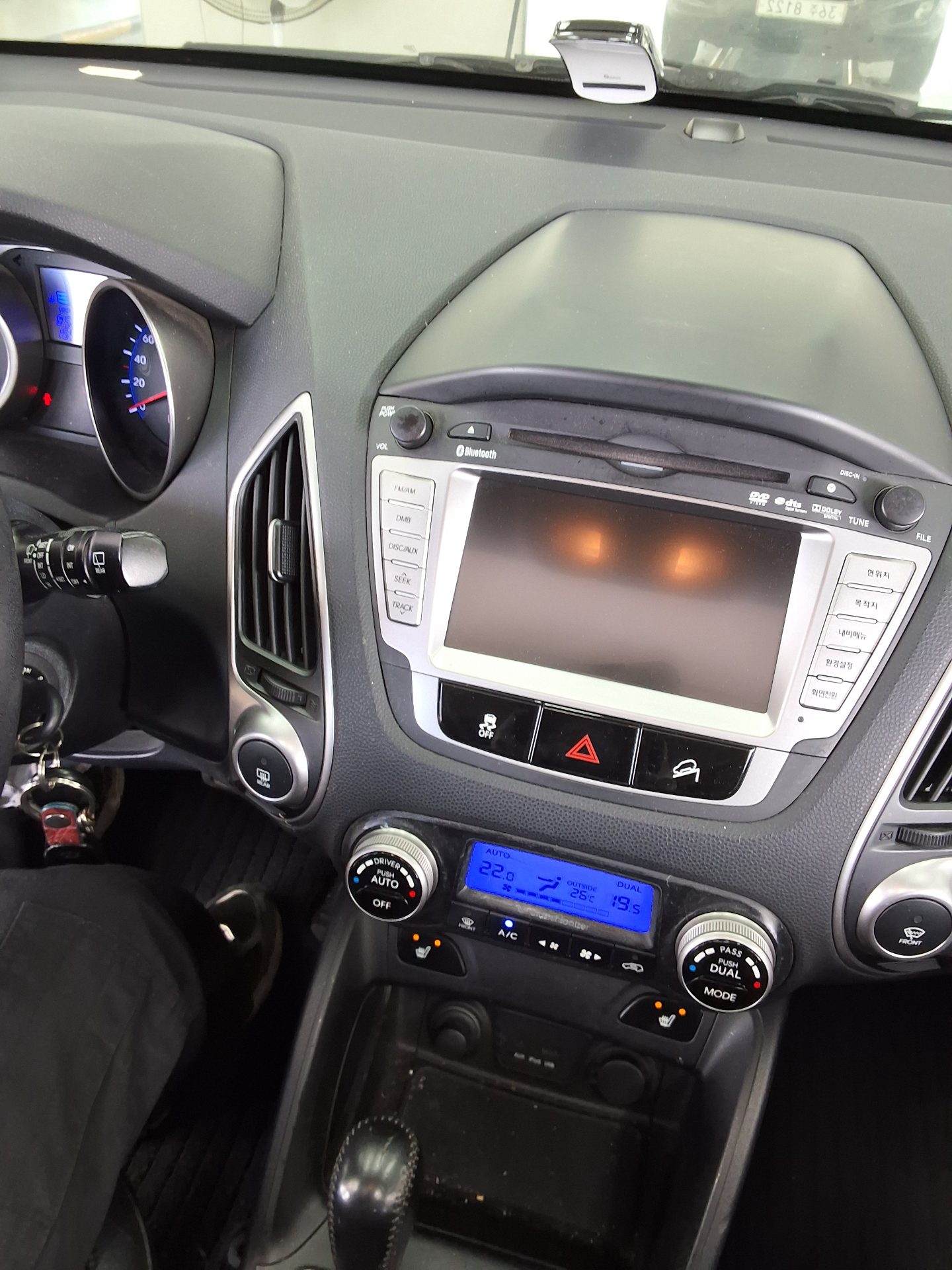 HYUNDAI TUCSON ix DIESEL R20 2WD LX20 LUXURY 2010 - zdjęcie 17