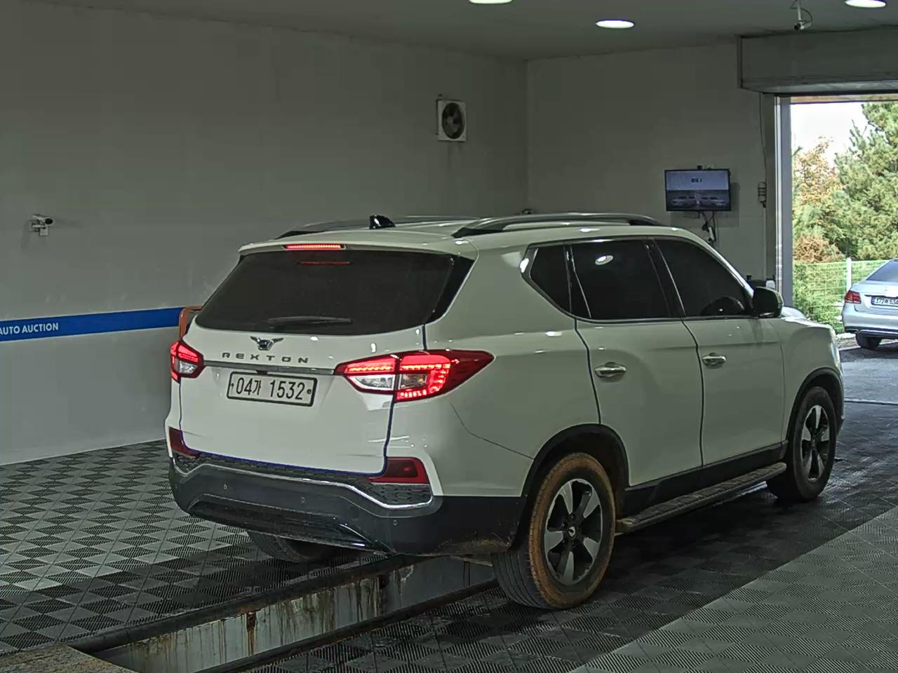KG MOBILITY (SSANGYONG) G4 REXTON 2.2 4WD PRIME 2018 - zdjęcie 5