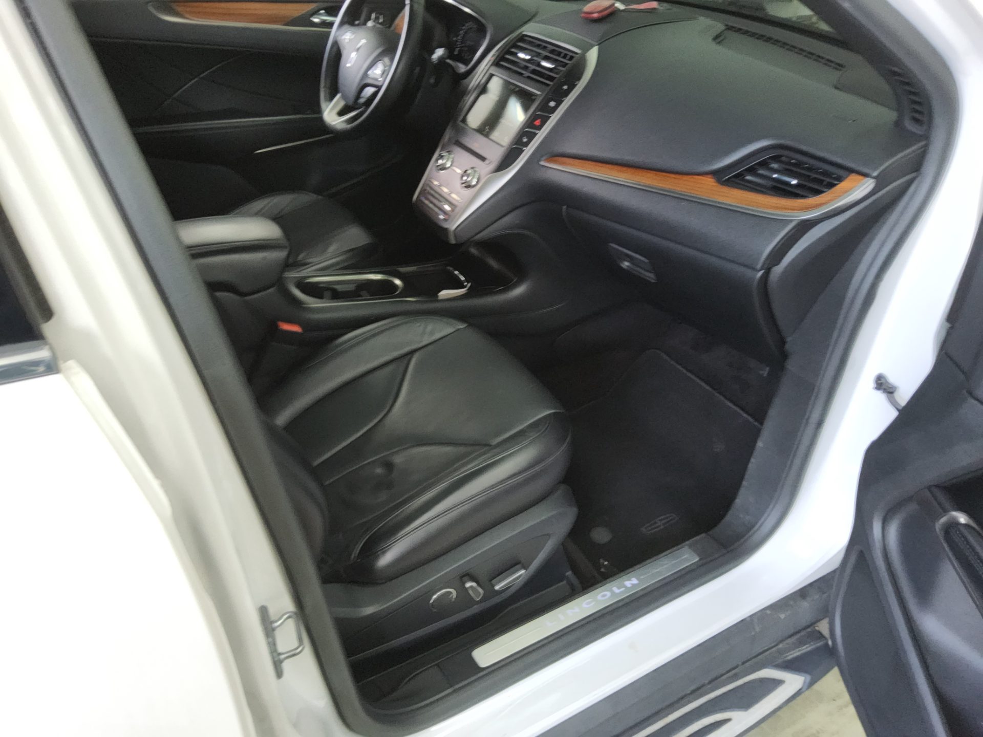 LINCOLN MKC 2.0L ECOBOOST RESERVE 2017 - zdjęcie 14