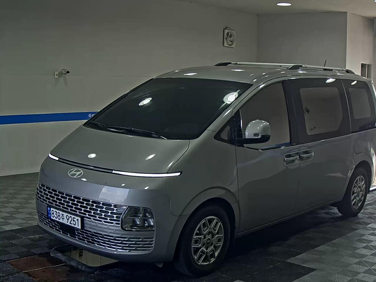 HYUNDAI STARIA HYBRID 1.6 HEV CARGO 3-SEATER MODERN 2025 - zdjęcie 2
