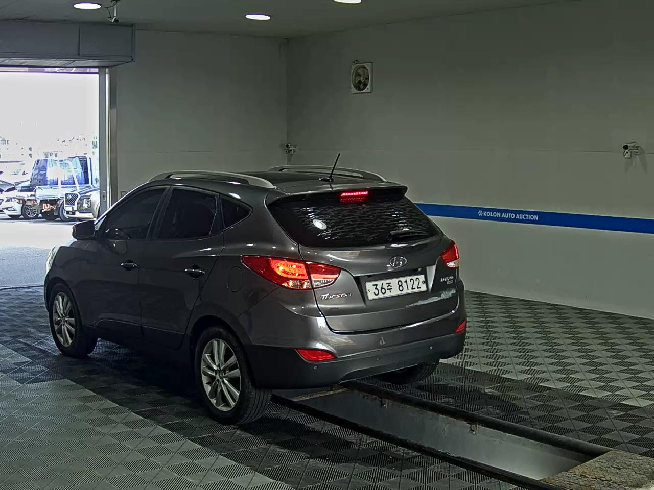 HYUNDAI TUCSON ix DIESEL R20 2WD LX20 LUXURY 2010 - zdjęcie 6