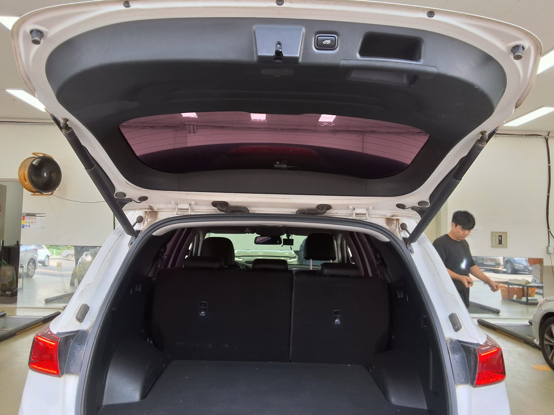 HYUNDAI SANTA FE (TM) R2.2 2WD EXCLUSIVE 2019 - zdjęcie 15