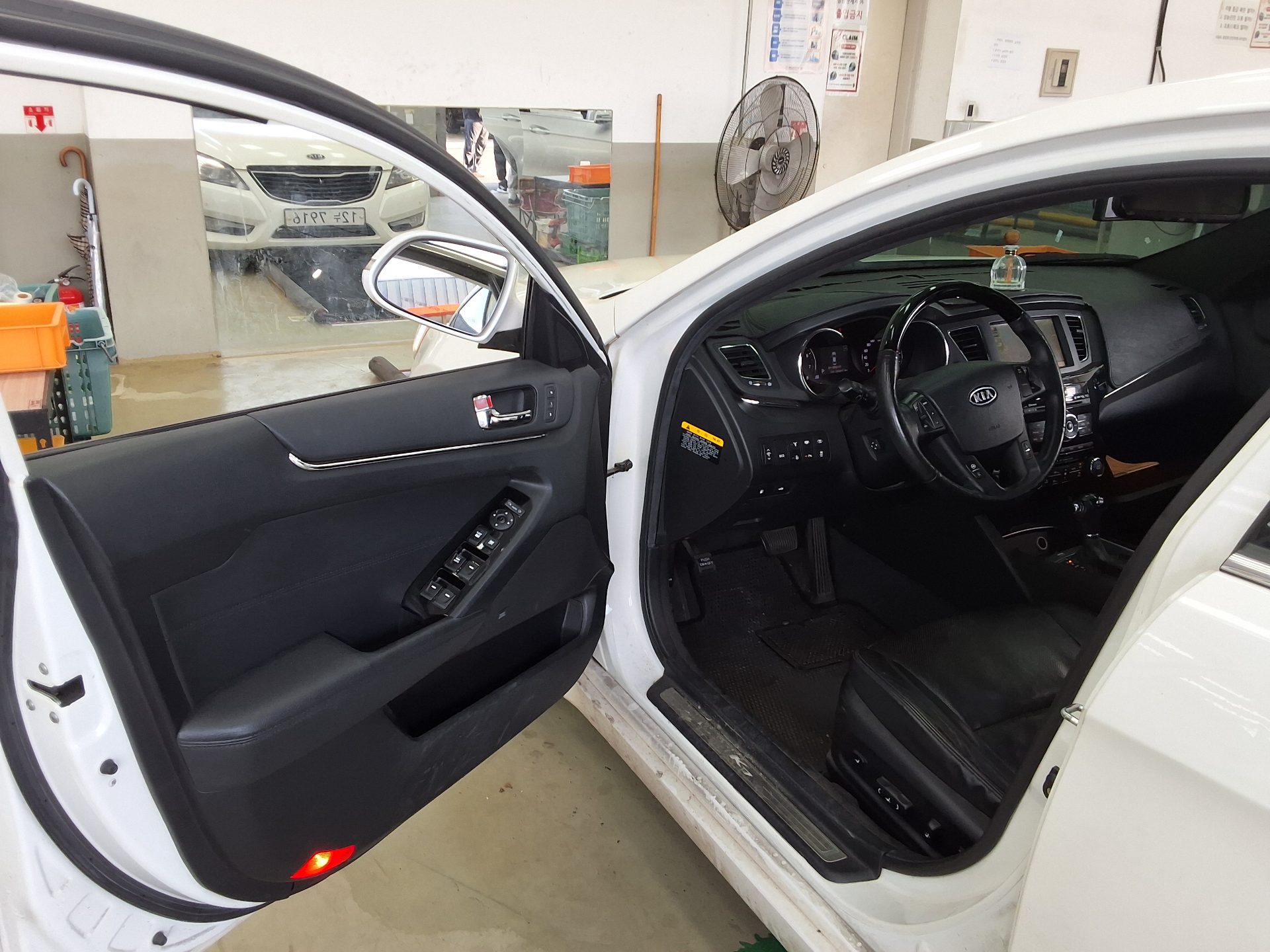 KIA K7 VG350 NOBLESSE PREMIUM 2011 - zdjęcie 10