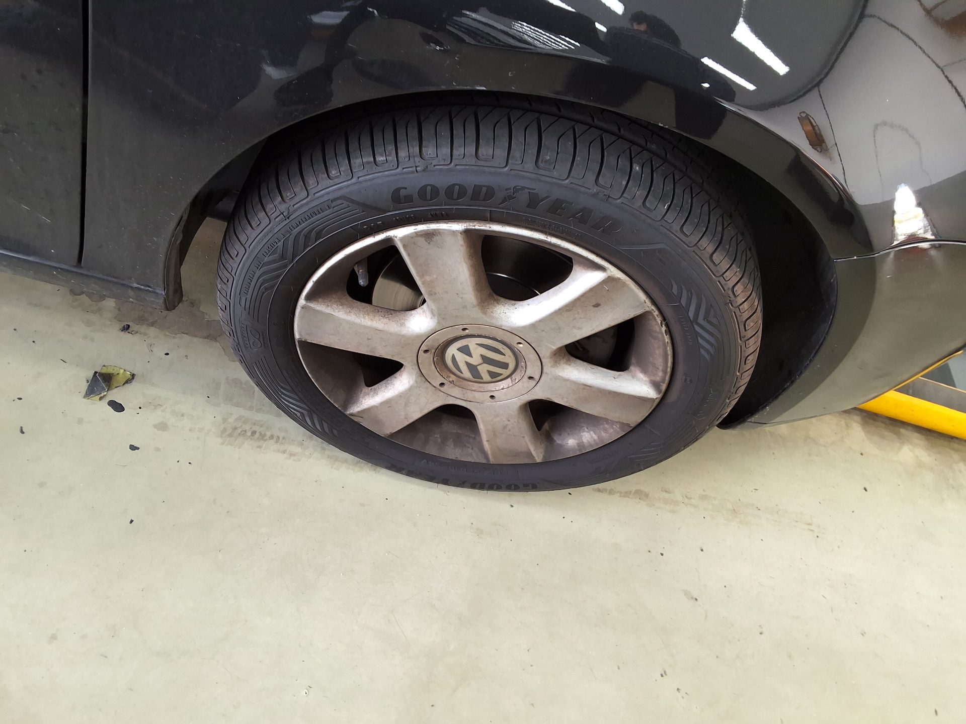 VOLKSWAGEN GOLF (5TH GEN) 2.0 TDI 2009 - zdjęcie 24