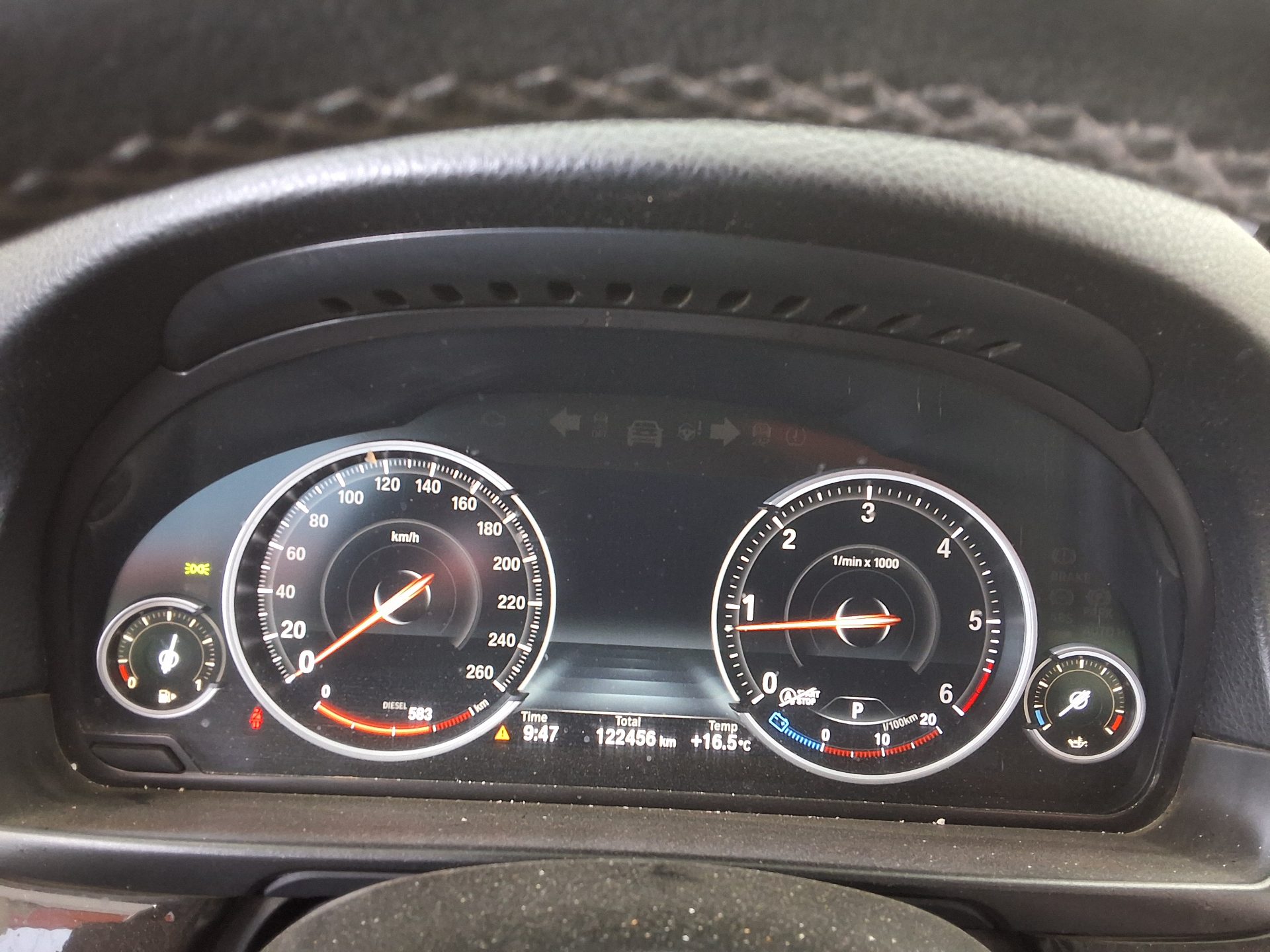 BMW 5 SERIES (6TH GEN) 525d xDRIVE 2013 - zdjęcie 10