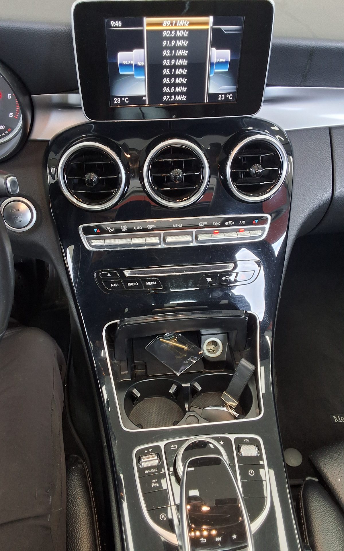 MERCEDES-BENZ C-CLASS (4TH GEN) C200 d 2018 - zdjęcie 18