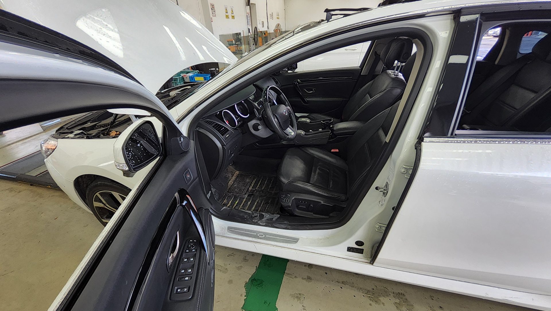 RENAULT (SAMSUNG) ALL NEW SM7 2.5 RE 2014 - zdjęcie 10