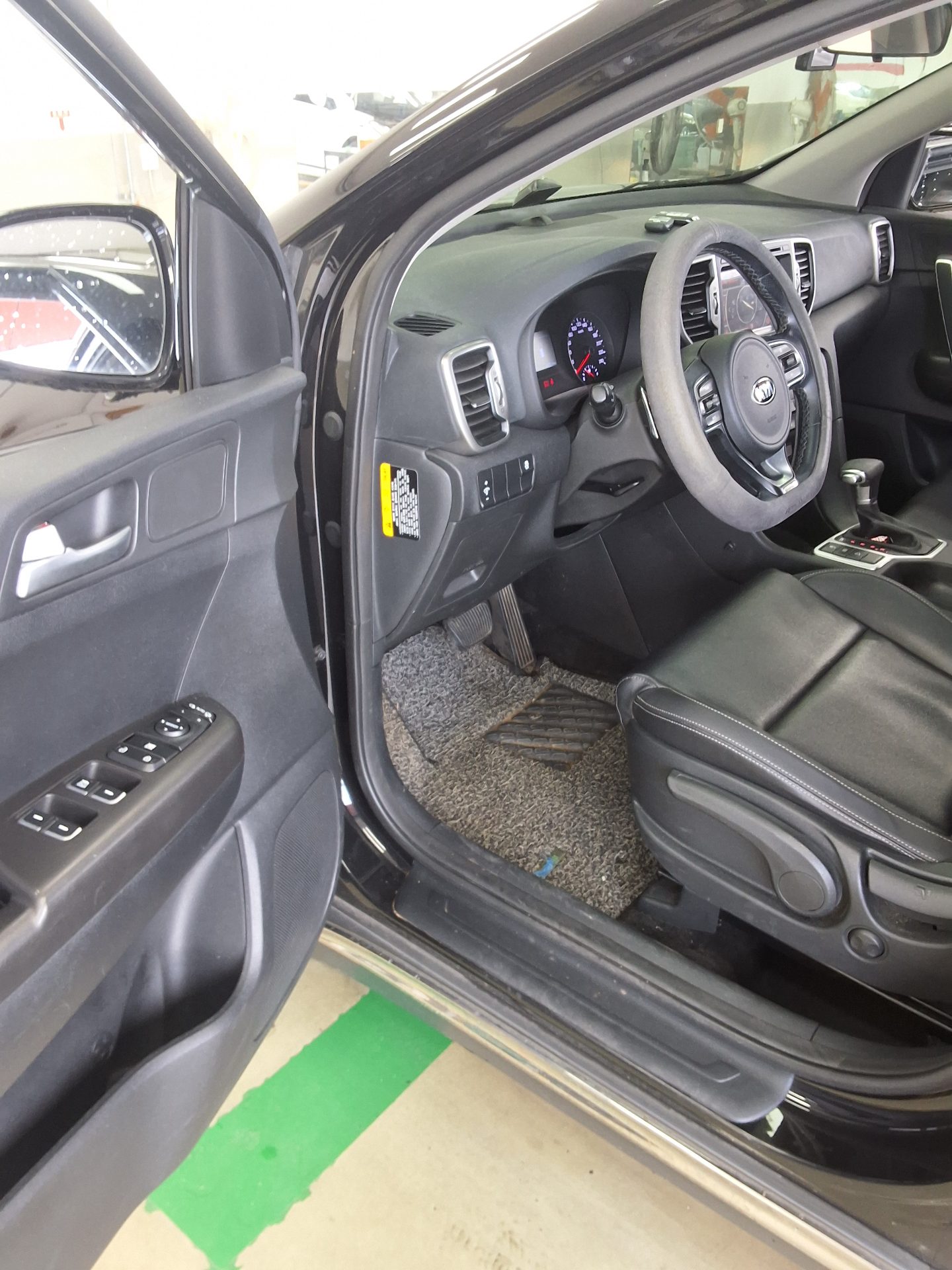 KIA NEW SPORTAGE 1.7 2WD TRENDY 2016 - zdjęcie 10
