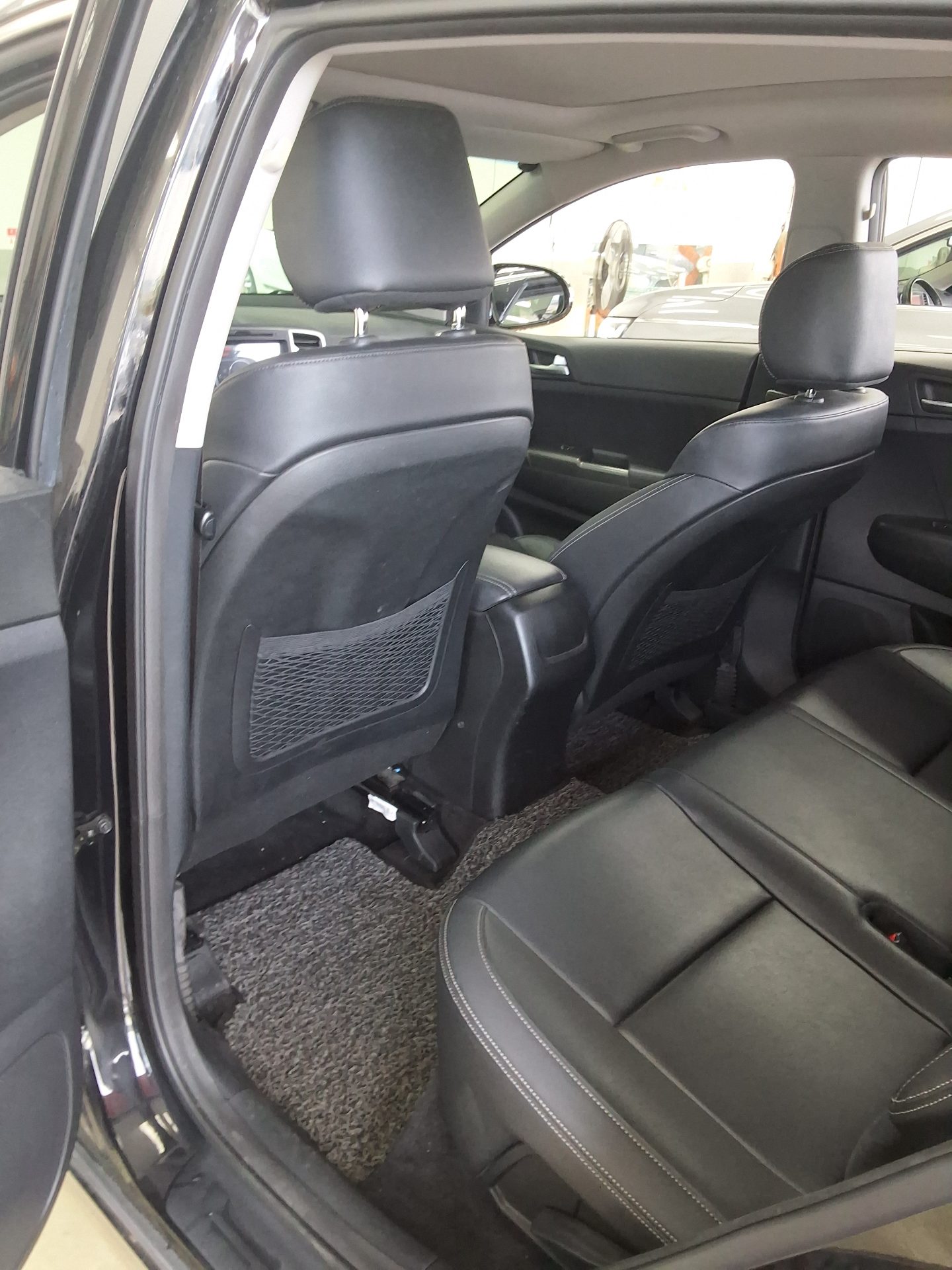 KIA NEW SPORTAGE 1.7 2WD TRENDY 2016 - zdjęcie 12