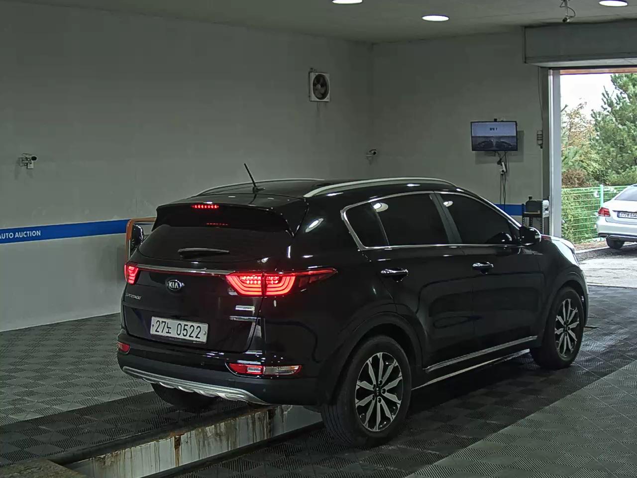 KIA NEW SPORTAGE 1.7 2WD TRENDY 2016 - zdjęcie 5