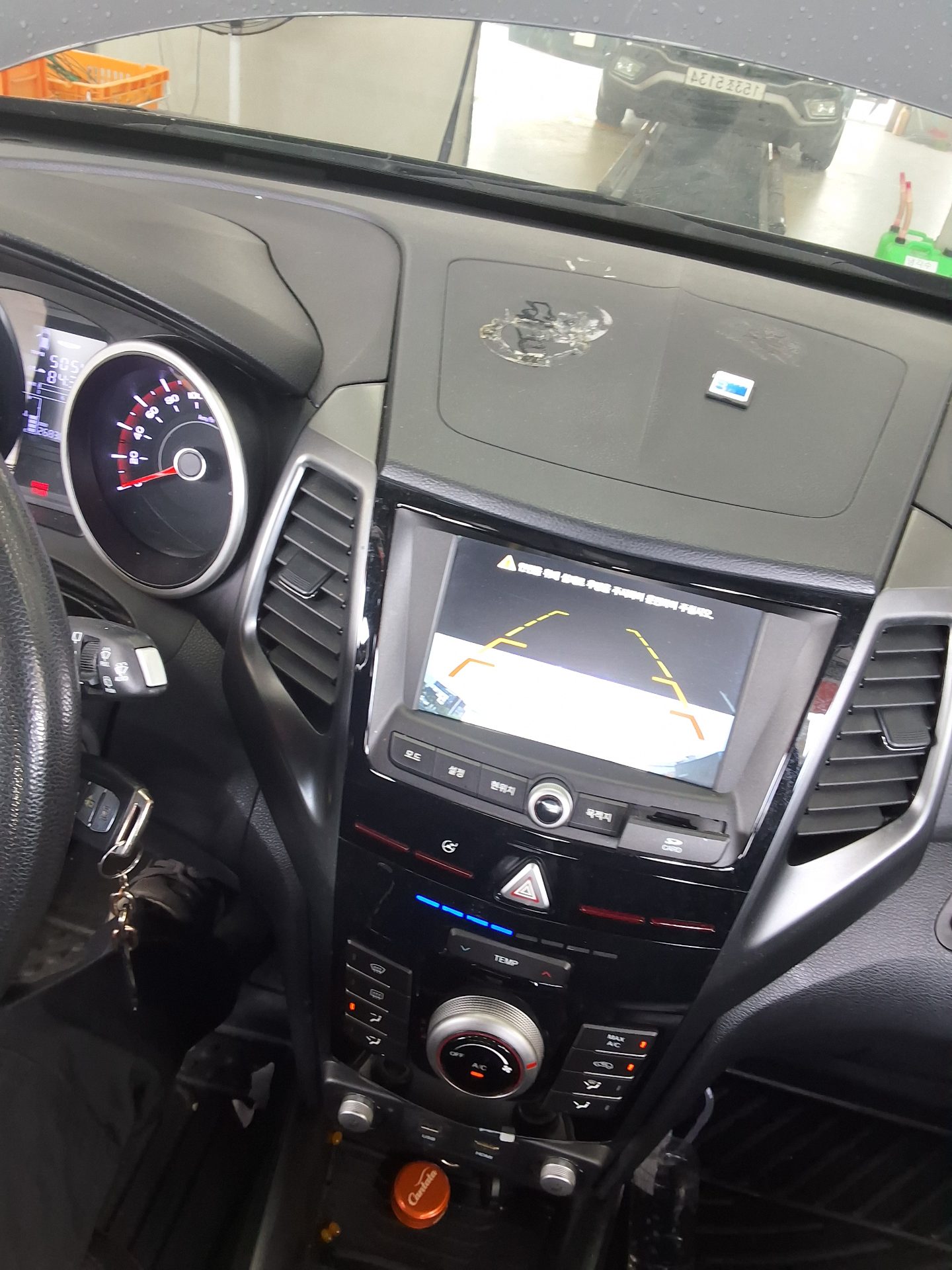 KG MOBILITY (SSANGYONG) TIVOLI AIR DIESEL 2WD AX 2019 - zdjęcie 17