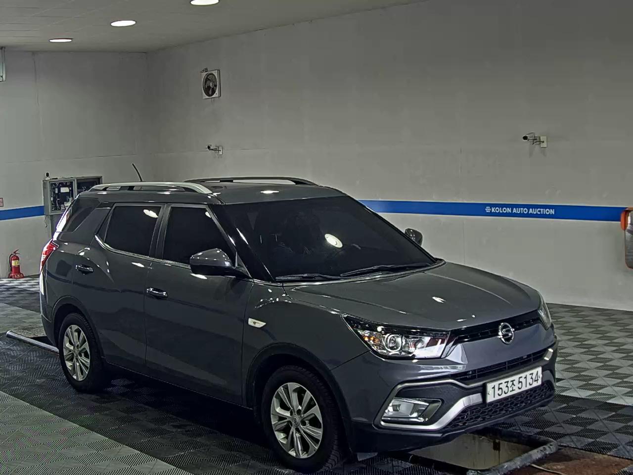 KG MOBILITY (SSANGYONG) TIVOLI AIR DIESEL 2WD AX 2019 - zdjęcie 3