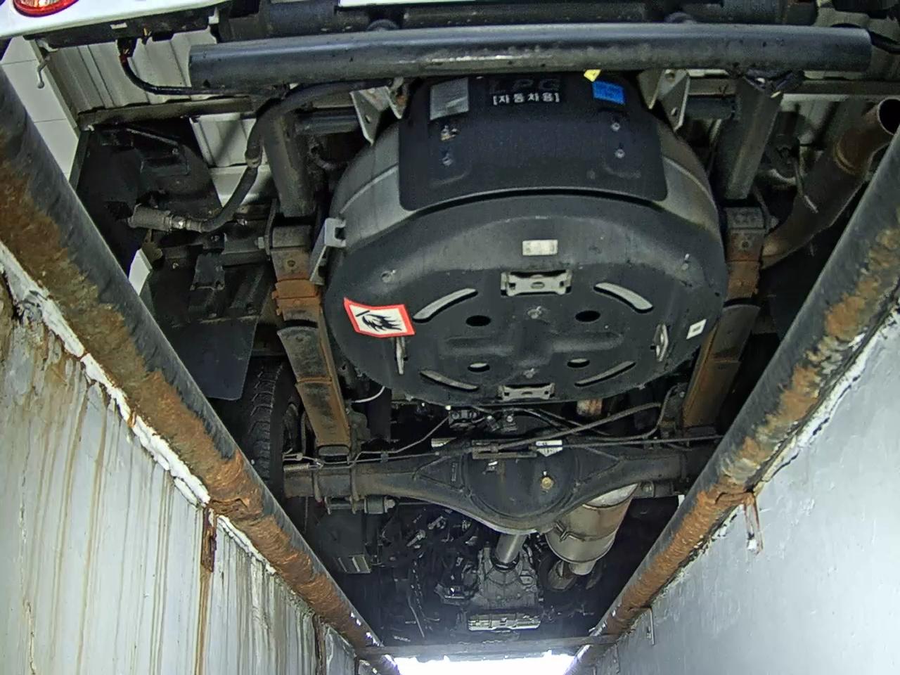 KIA THE NEW BONGO III CARGO BUILT-IN BOX TRUCK LPI PLUS MODEL 2024 - zdjęcie 8