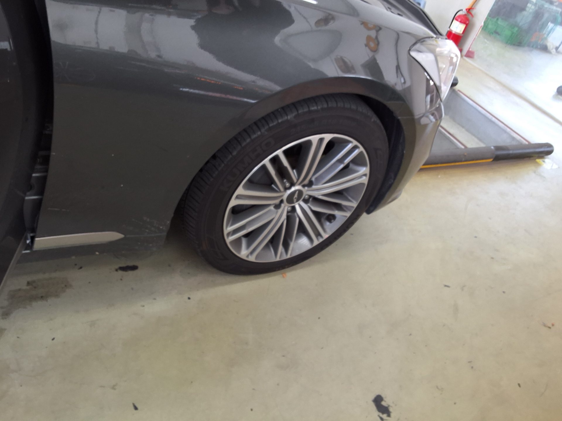 GENESIS G80 3.3 GDi AWD LUXURY 2019 - zdjęcie 23