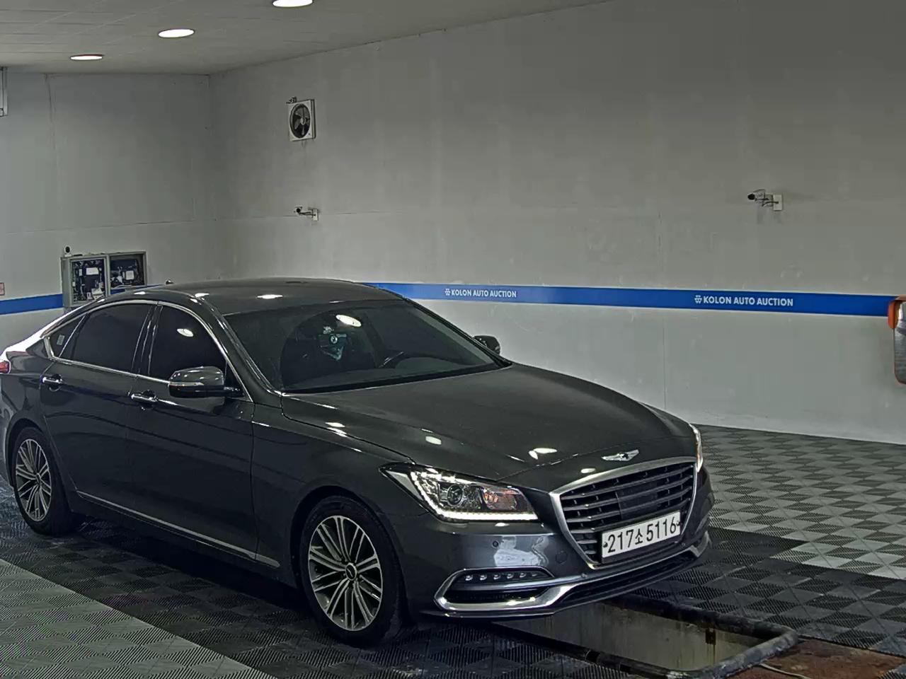 GENESIS G80 3.3 GDi AWD LUXURY 2019 - zdjęcie 3
