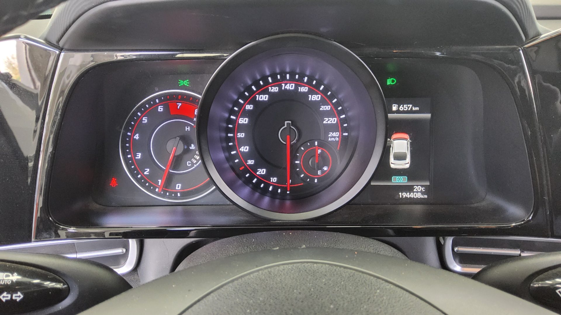 HYUNDAI AVANTE (CN7) 1.6 GASOLINE MODERN 2021 - zdjęcie 9