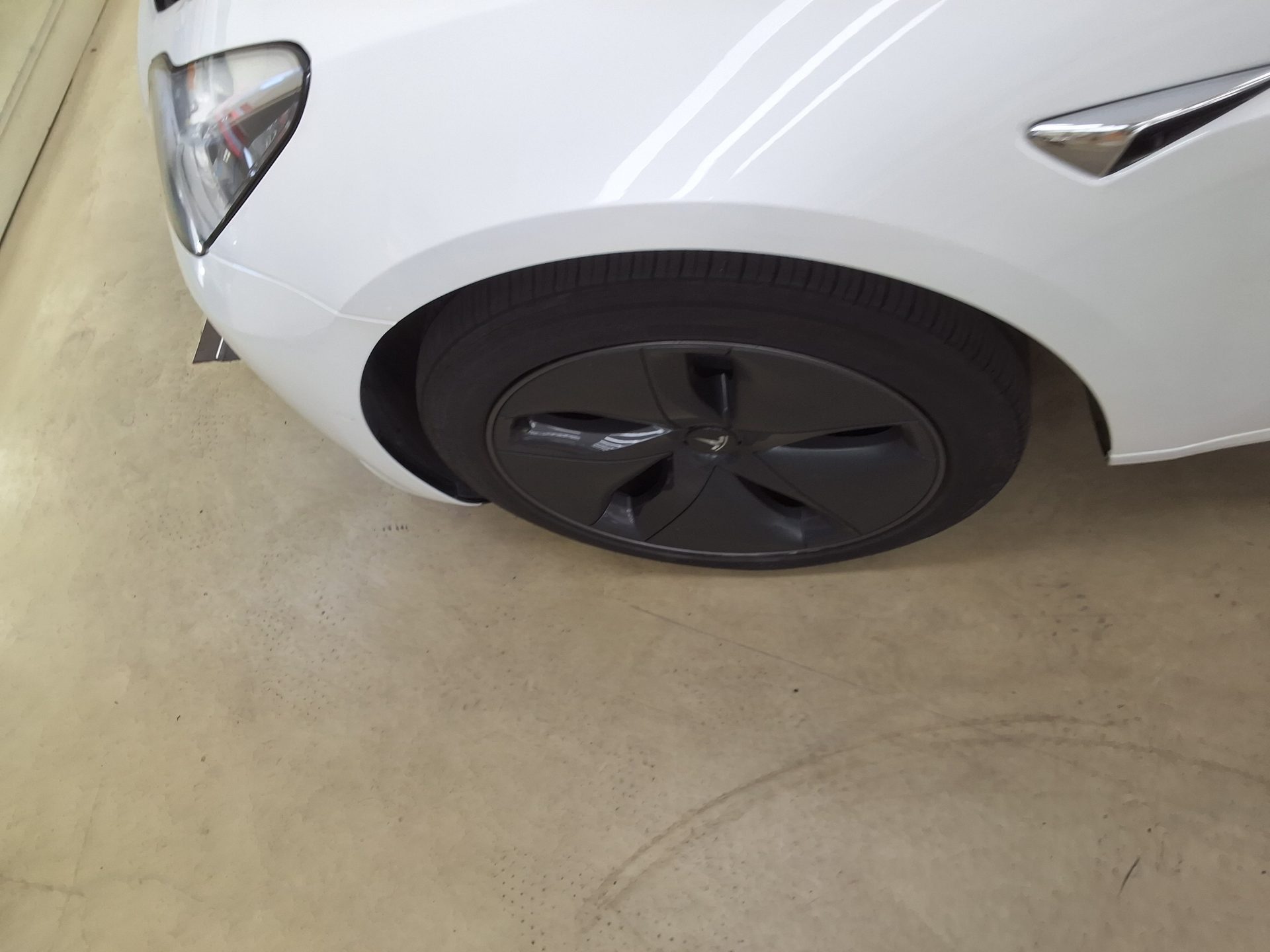 TESLA MODEL 3 EV RWD STANDARD RANGE PLUS 2020 - zdjęcie 17