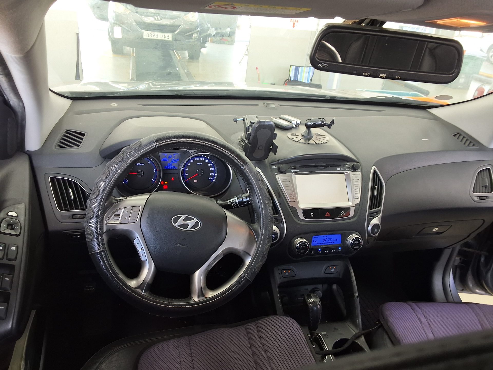 HYUNDAI TUCSON ix DIESEL R20 2WD LX20 PREMIER 2010 - zdjęcie 11