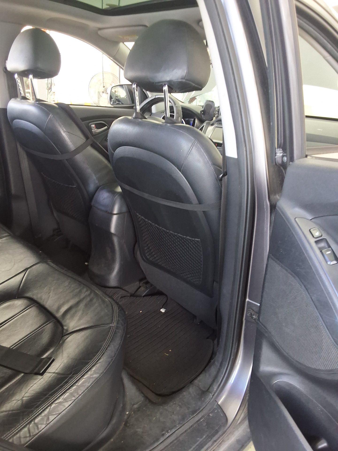 HYUNDAI TUCSON ix DIESEL R20 2WD LX20 PREMIER 2010 - zdjęcie 13