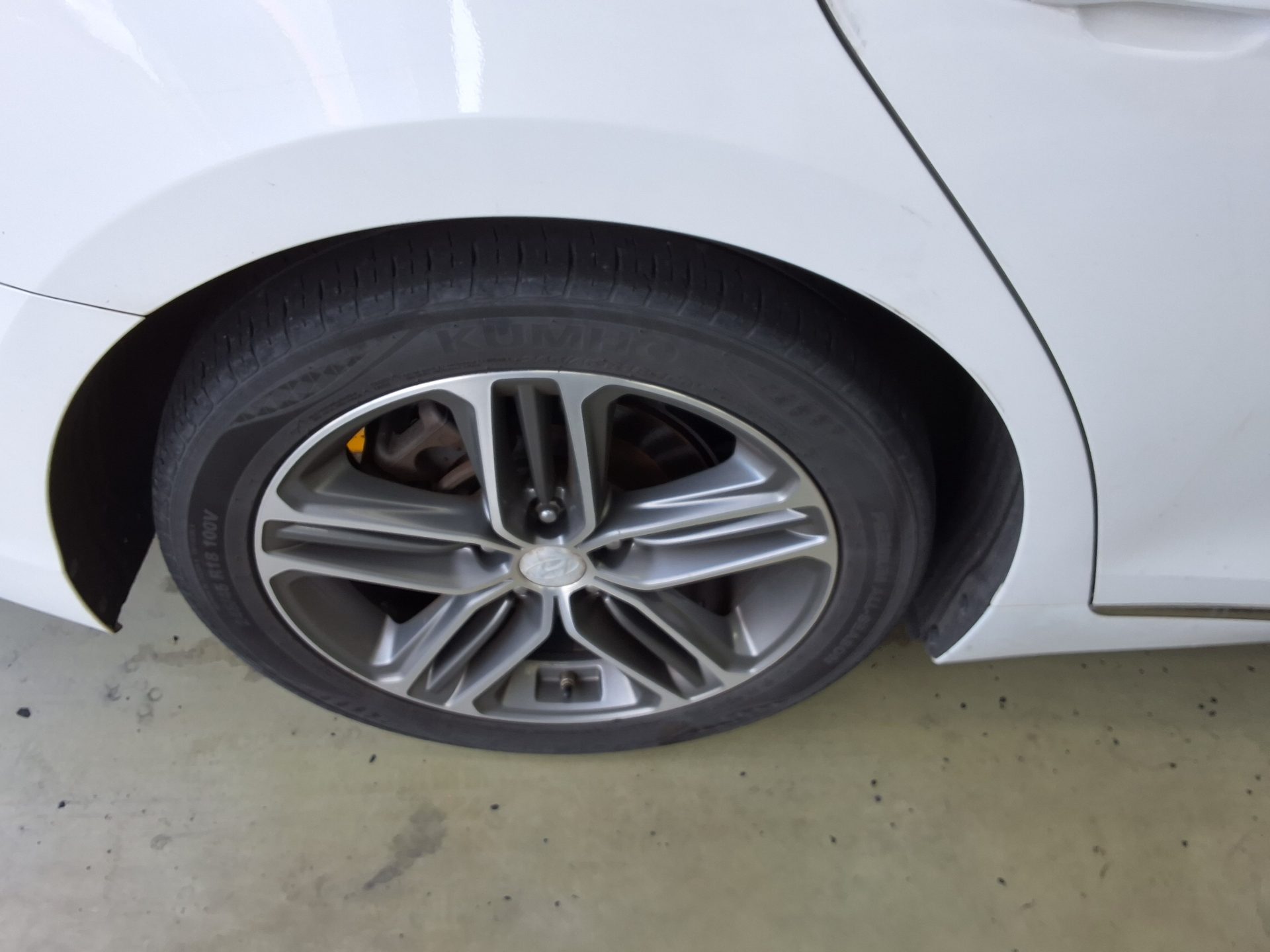 HYUNDAI GRANDEUR IG 3.0 LPi RENTAL CAR MODERN 2019 - zdjęcie 26