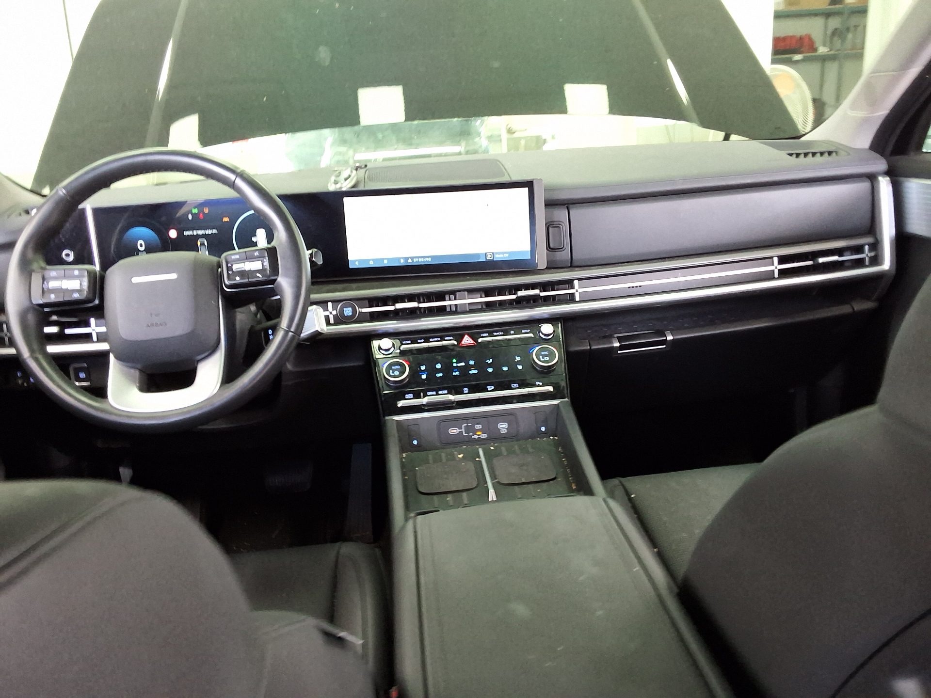 HYUNDAI THE ALL NEW SANTA FE GASOLINE 2.5 2WD PRESTIGE PLUS 2025 - zdjęcie 11