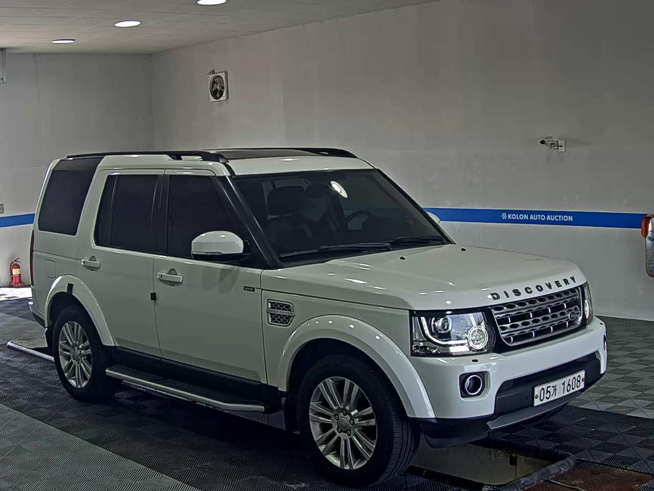 LAND ROVER DISCOVERY 4 3.0 SDV6 HSE 2015 - zdjęcie 3