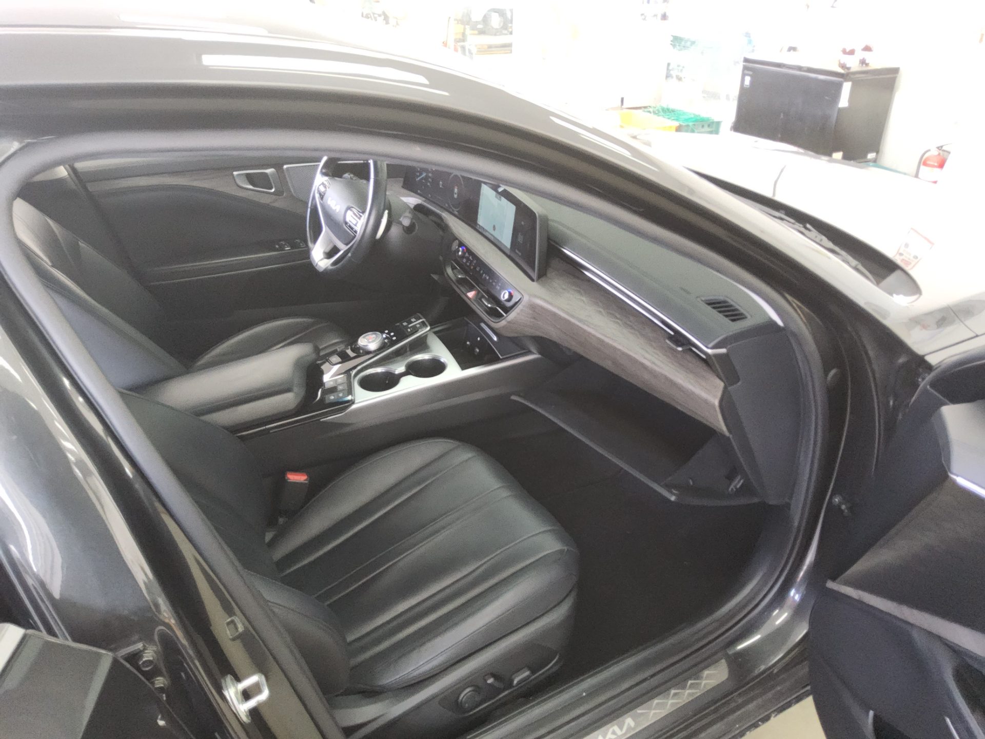 KIA K8 2.5 GDI NOBLESSE 2022 - zdjęcie 14
