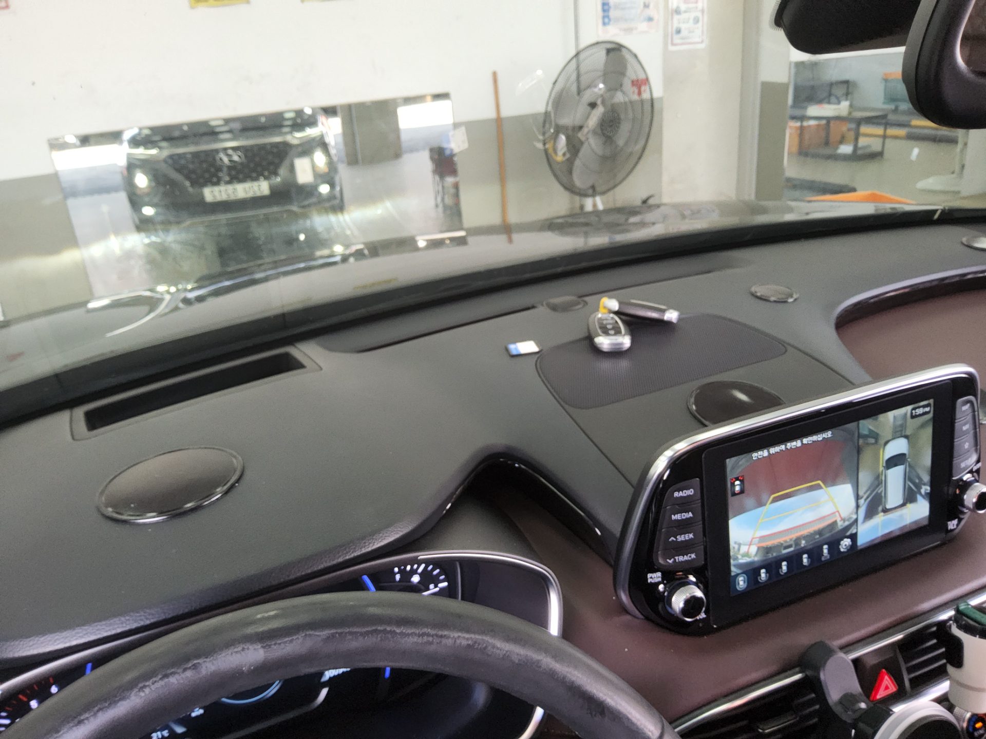 HYUNDAI SANTA FE (TM) R2.0 2WD INSPIRATION 2019 - zdjęcie 18