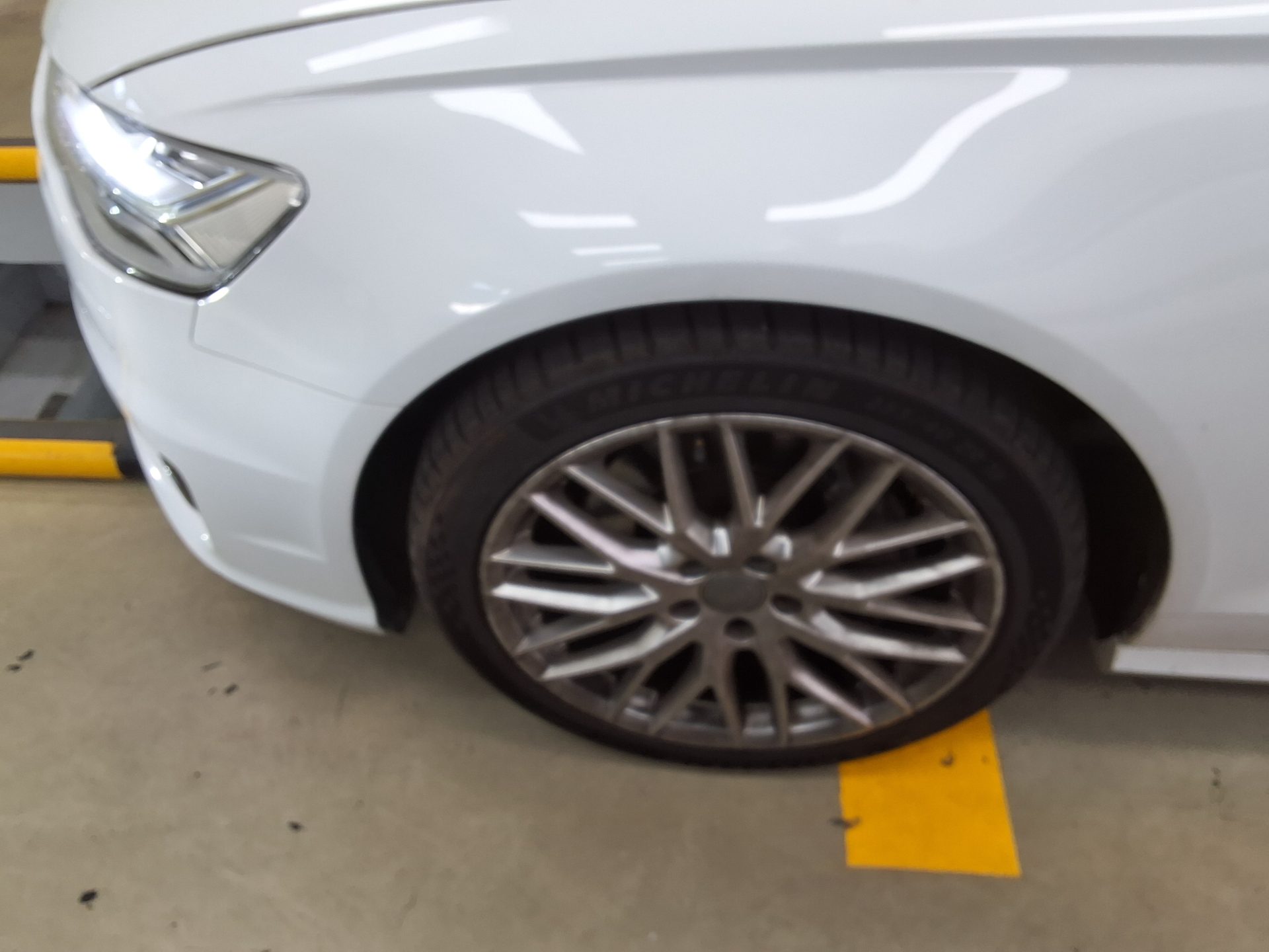 AUDI A6 (4TH GEN) 40 TDI QUATTRO PREMIUM 2016 - zdjęcie 19