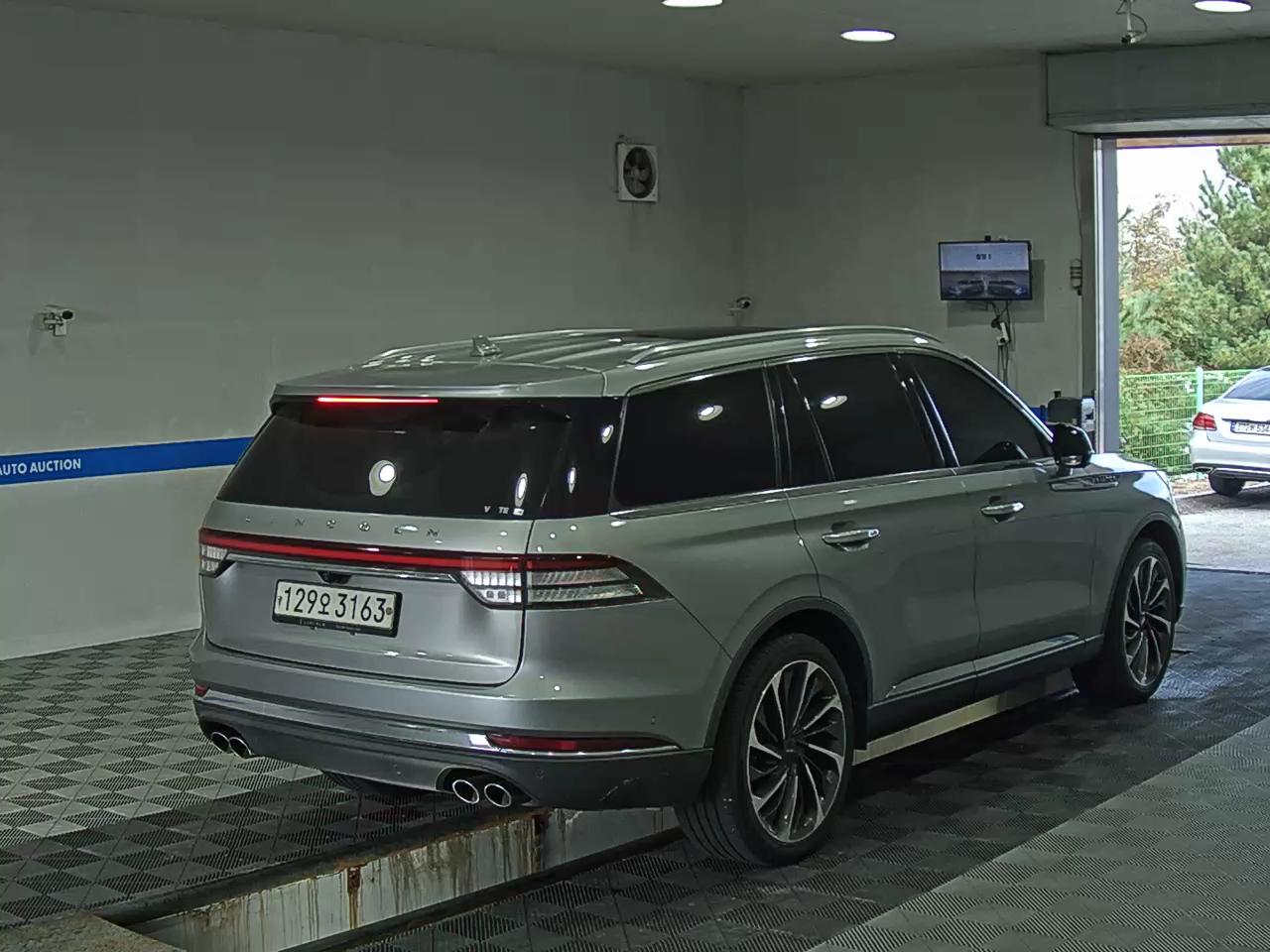 LINCOLN AVIATOR (2ND GEN) 3.0 V6 AWD RESERVE 2020 - zdjęcie 5