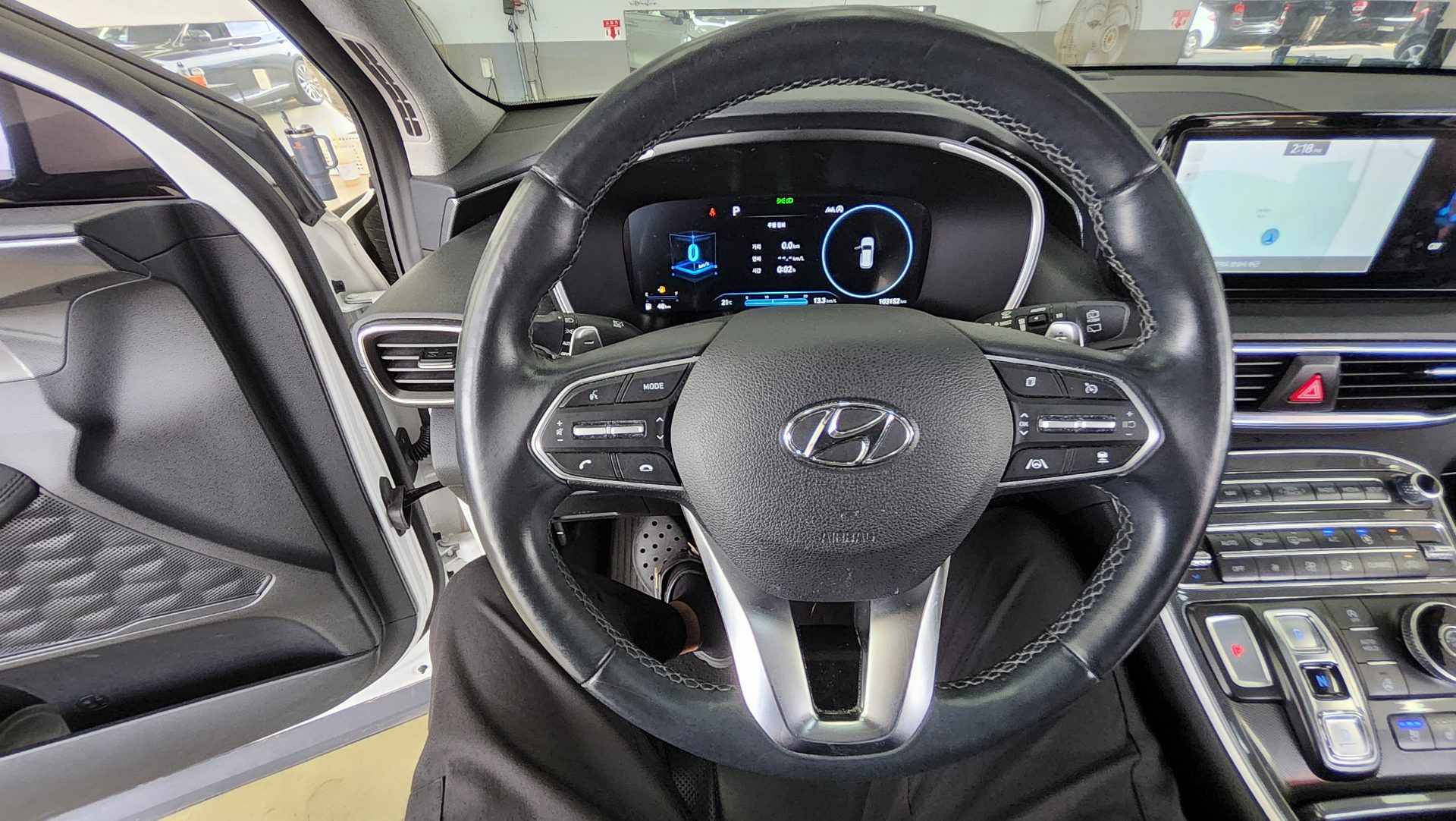 HYUNDAI THE NEW SANTA FE DIESEL 2.2 2WD PRESTIGE 2021 - zdjęcie 17