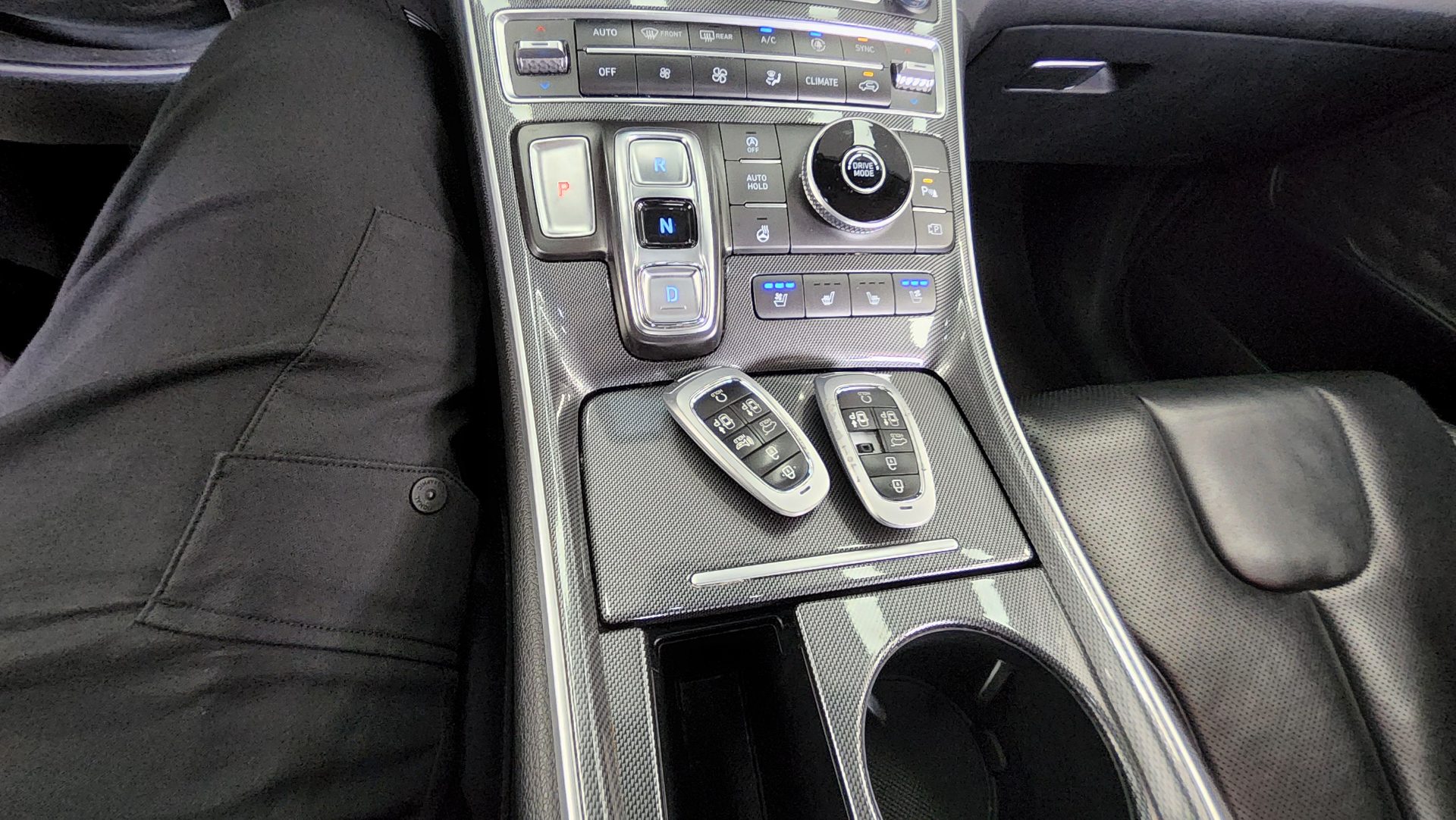 HYUNDAI THE NEW SANTA FE DIESEL 2.2 2WD PRESTIGE 2021 - zdjęcie 20
