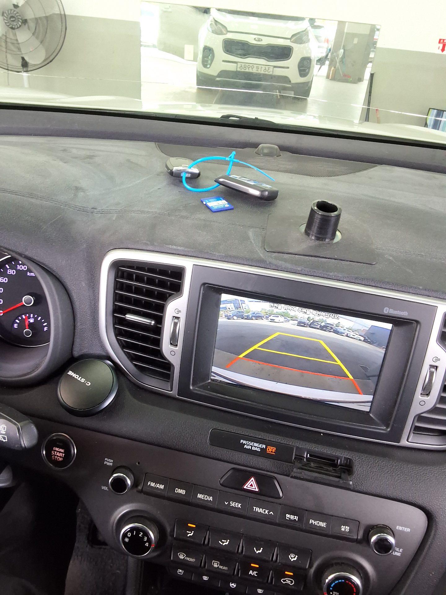 KIA NEW SPORTAGE R2.0 2WD NOBLESSE 2016 - zdjęcie 17