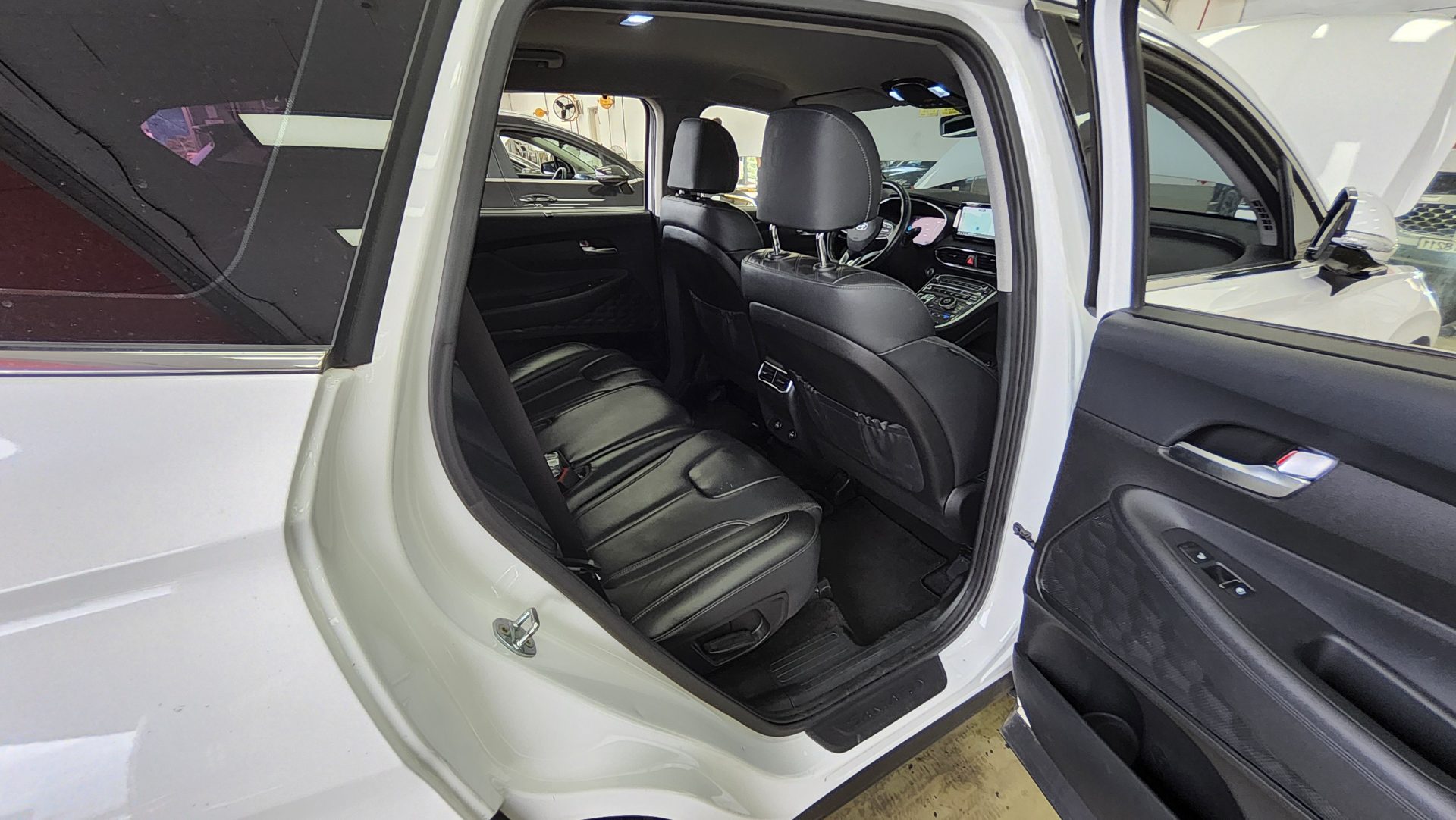 HYUNDAI THE NEW SANTA FE DIESEL 2.2 2WD PRESTIGE 2021 - zdjęcie 13