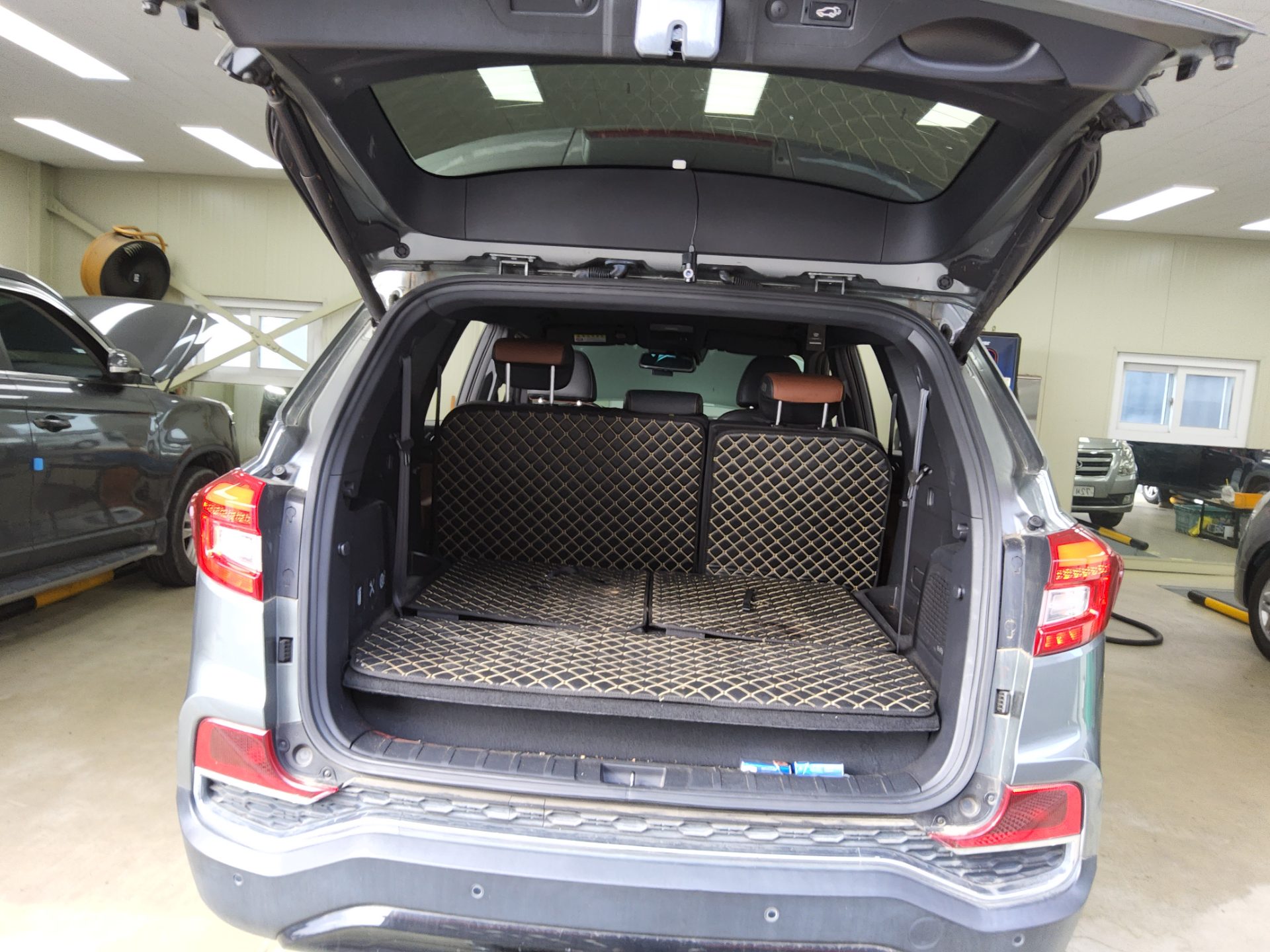 KG MOBILITY (SSANGYONG) G4 REXTON 2.2 4WD HERITAGE 2019 - zdjęcie 15