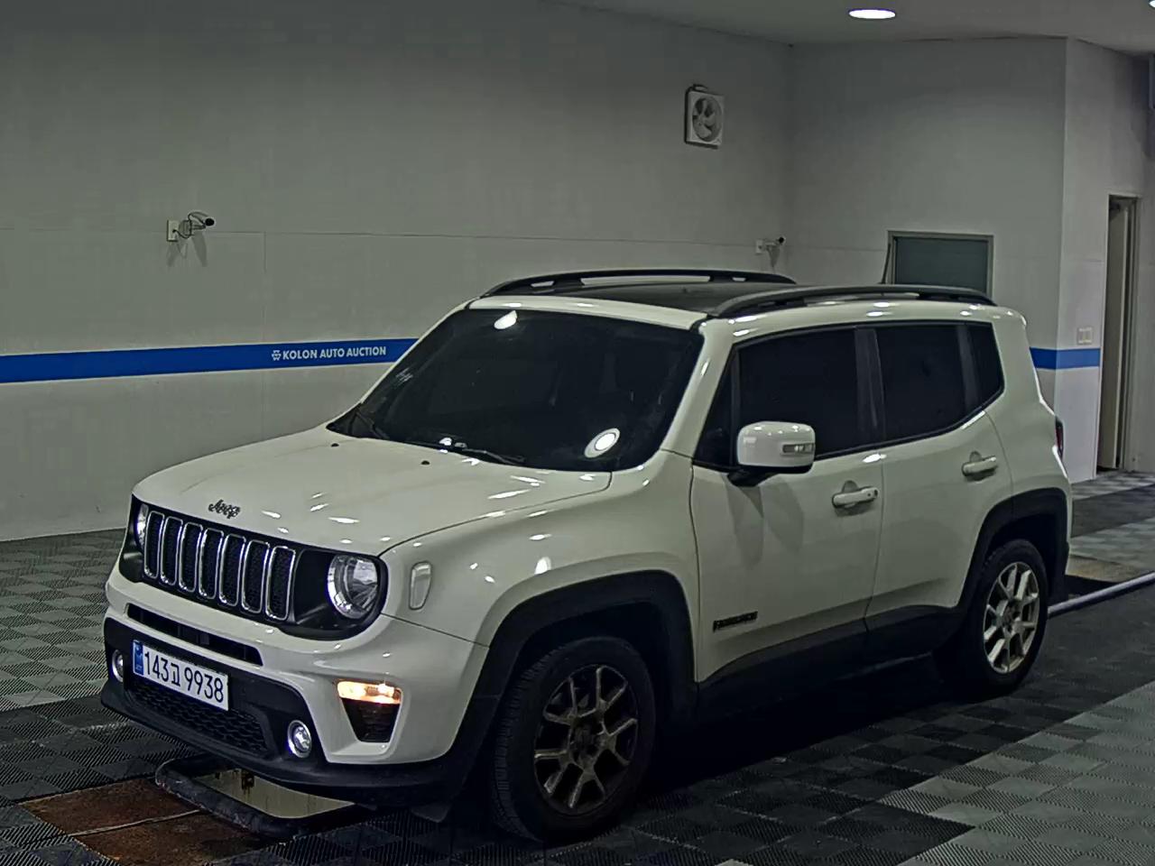 JEEP RENEGADE 2.4 GASOLINE LONGITUDE 2021 - zdjęcie 2