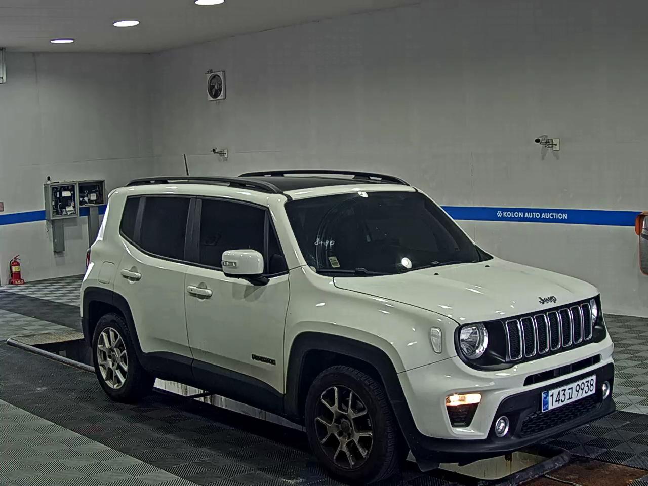 JEEP RENEGADE 2.4 GASOLINE LONGITUDE 2021 - zdjęcie 3
