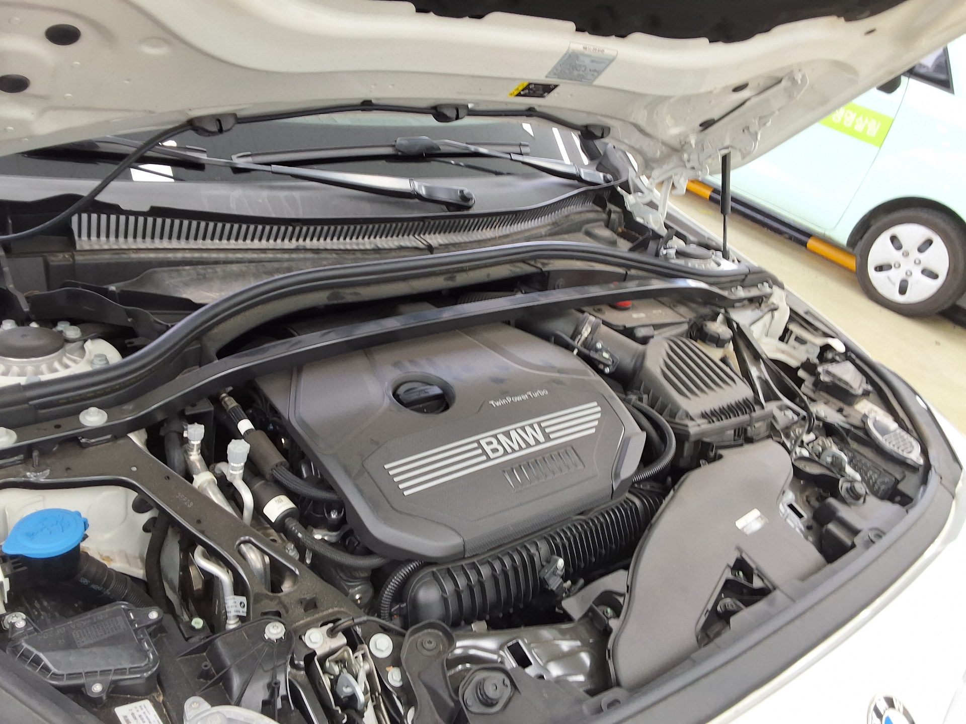 BMW 1 SERIES (3RD GEN) 120i M SPORT 2024 - zdjęcie 23