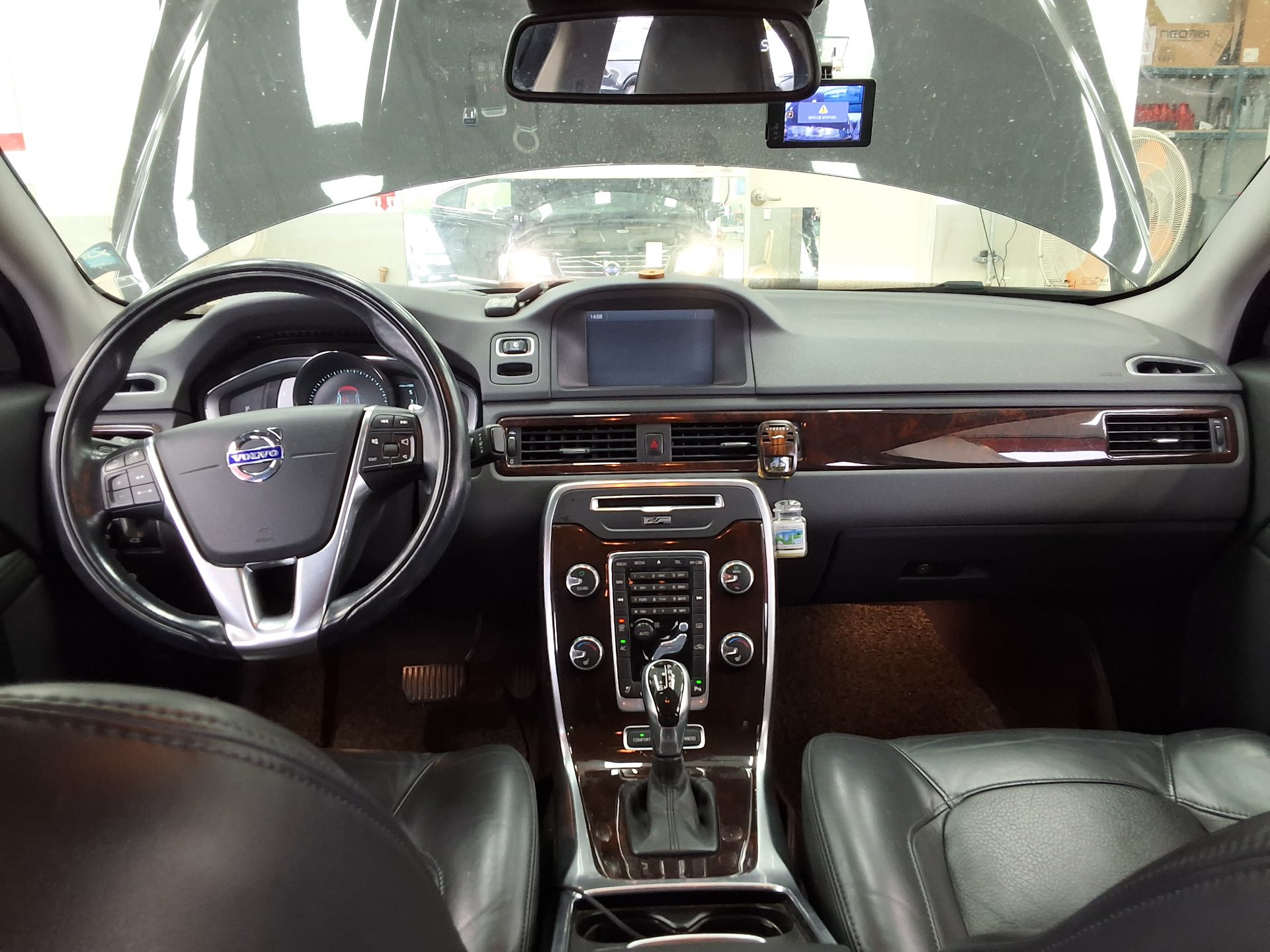 VOLVO S80 (2ND GEN) D5 2014 - zdjęcie 11