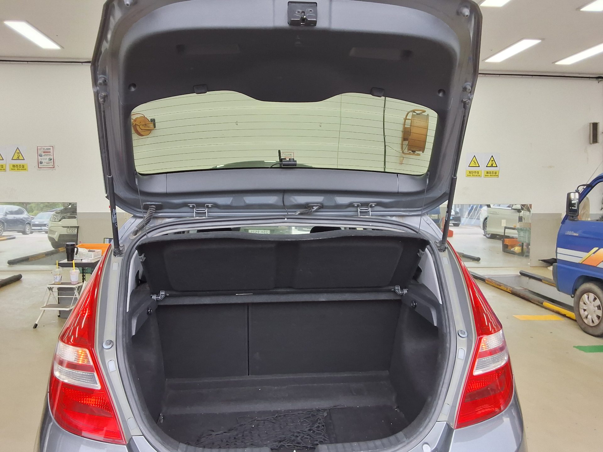 HYUNDAI i30 1.6 VVT LUXURY 2008 - zdjęcie 15