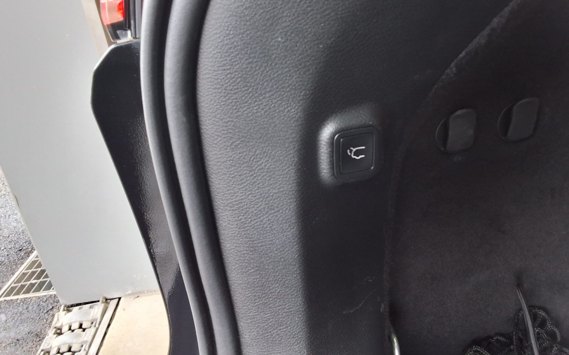 JEEP CHEROKEE (KL) 2.4 AWD LONGITUDE 2019 - zdjęcie 22