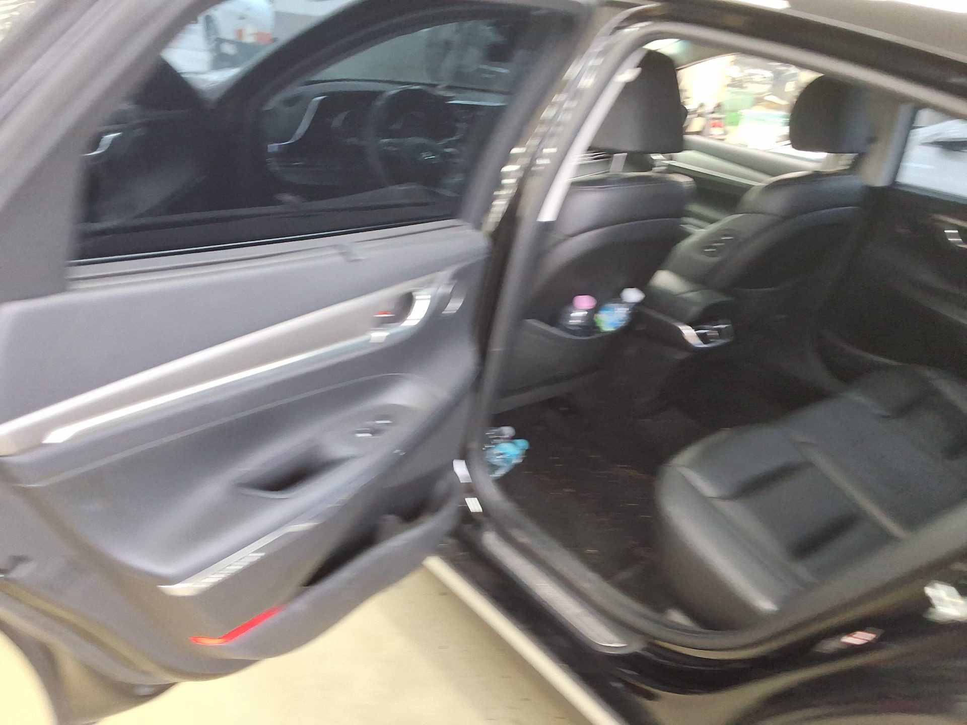 HYUNDAI THE NEW GRANDEUR IG GASOLINE 3.3 EXCLUSIVE 2020 - zdjęcie 12