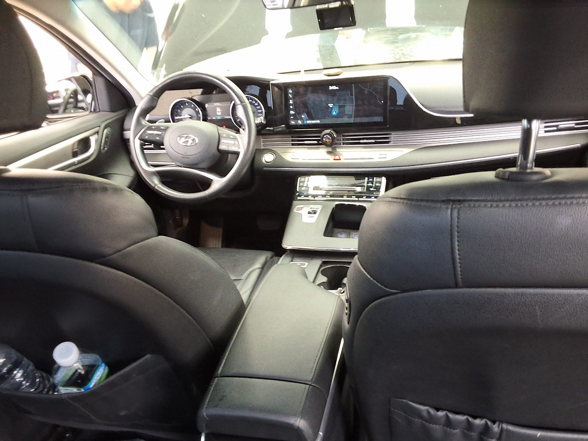 HYUNDAI THE NEW GRANDEUR IG GASOLINE 3.3 EXCLUSIVE 2020 - zdjęcie 11