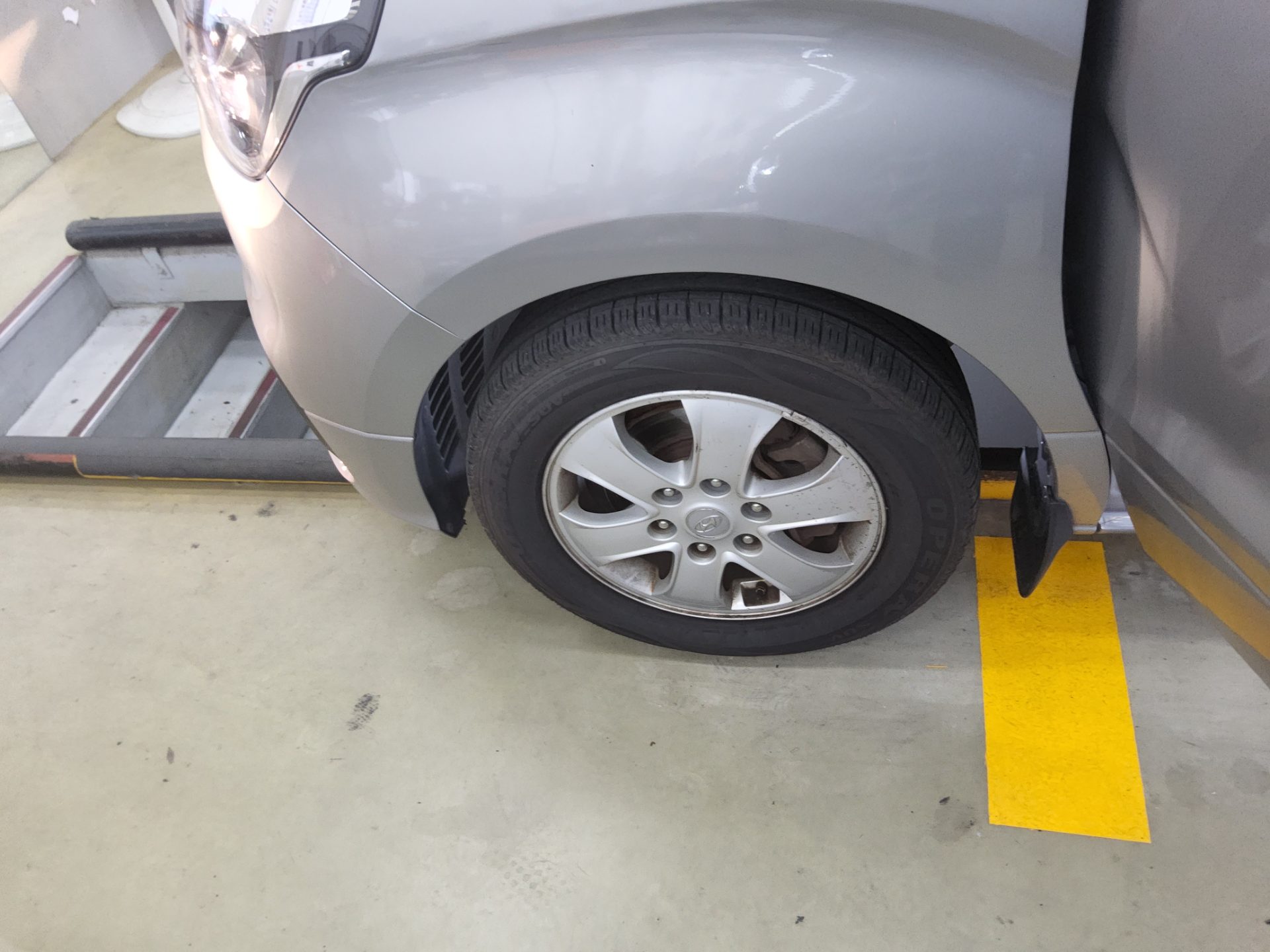 HYUNDAI THE NEW GRAND STAREX 12-SEATER DIESEL SMART 2019 - zdjęcie 20
