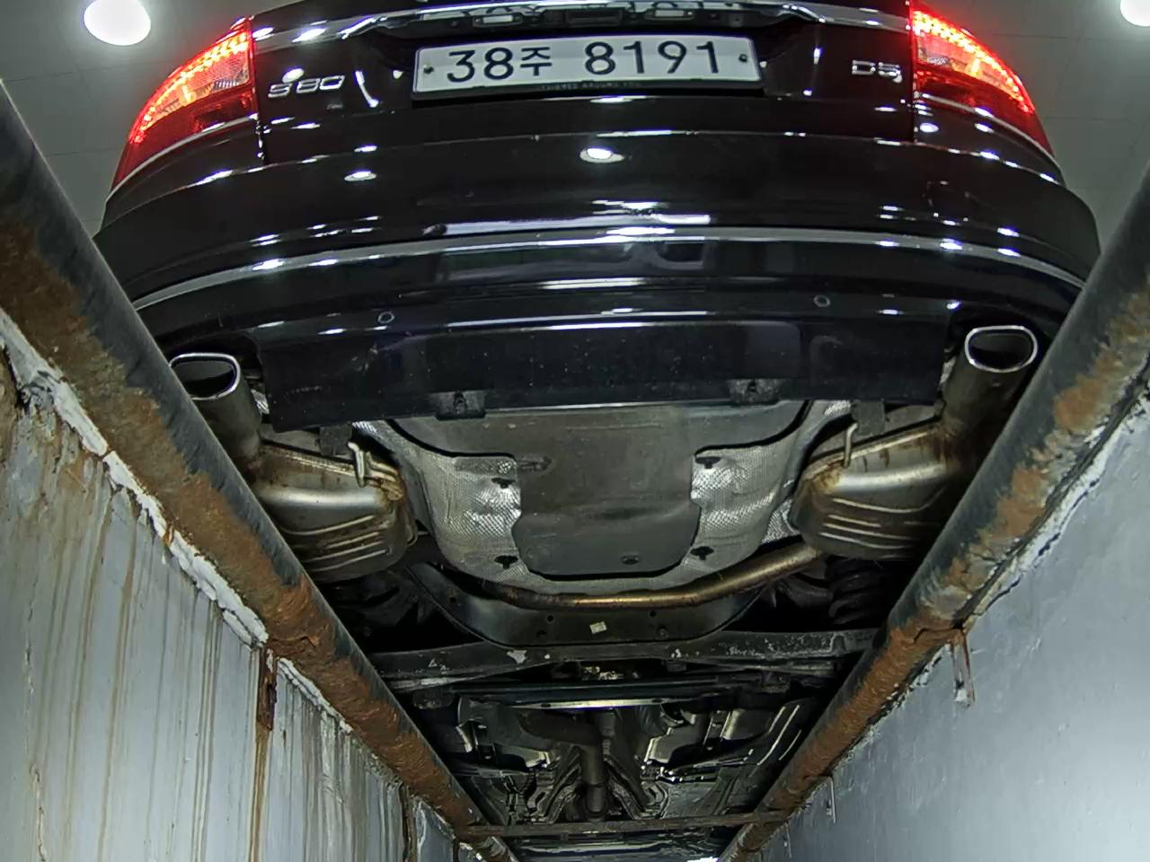 VOLVO S80 (2ND GEN) D5 2014 - zdjęcie 8