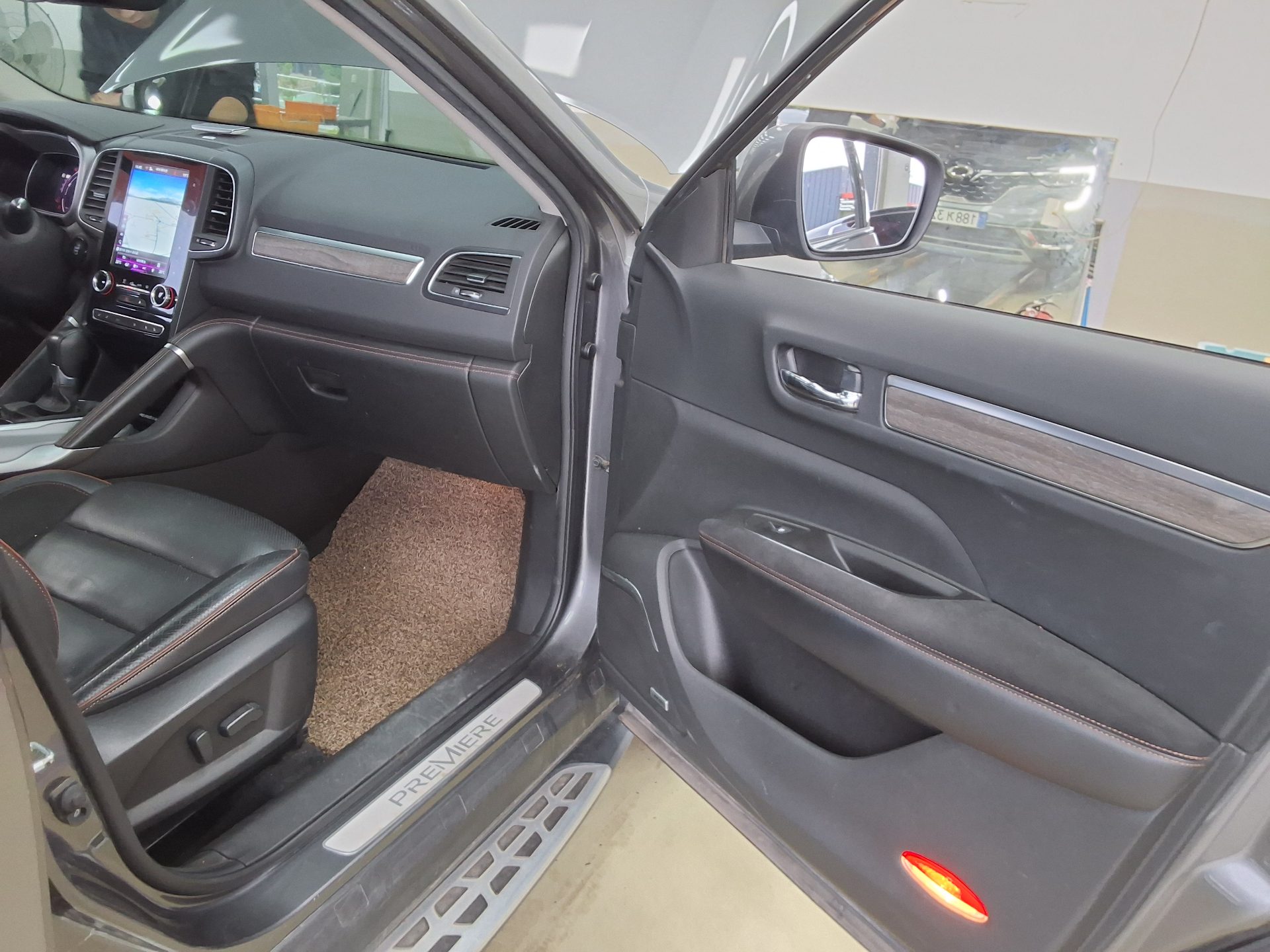 RENAULT (SAMSUNG) NEW QM6 2.0 GDe PREMIERE 2023 - zdjęcie 14