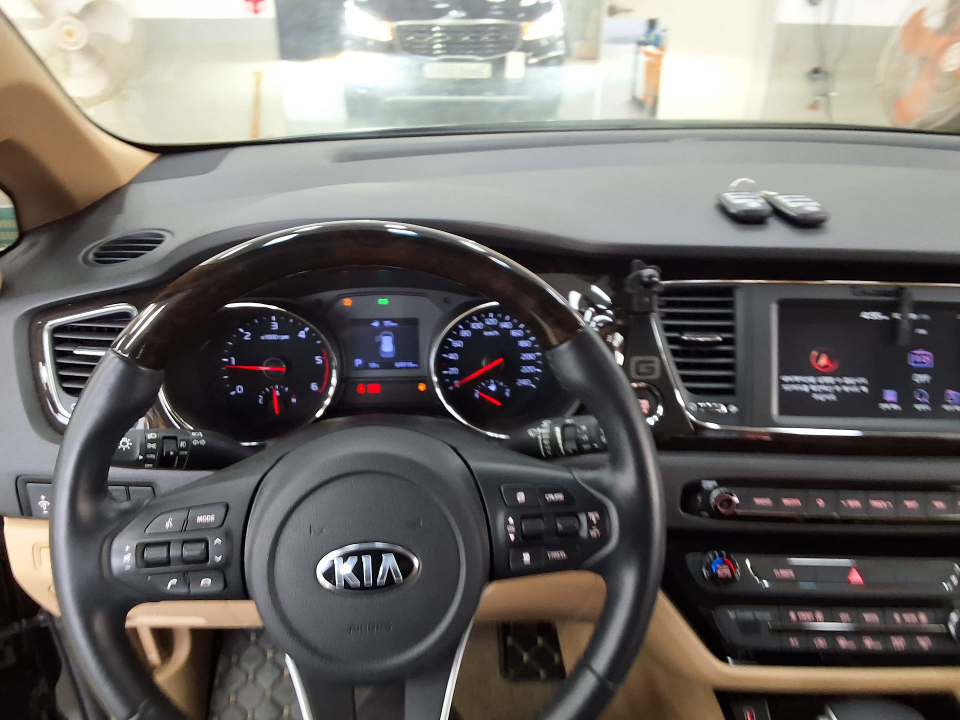 KIA THE NEW CARNIVAL 9-SEATER DIESEL NOBLESSE SPECIAL 2020 - zdjęcie 17