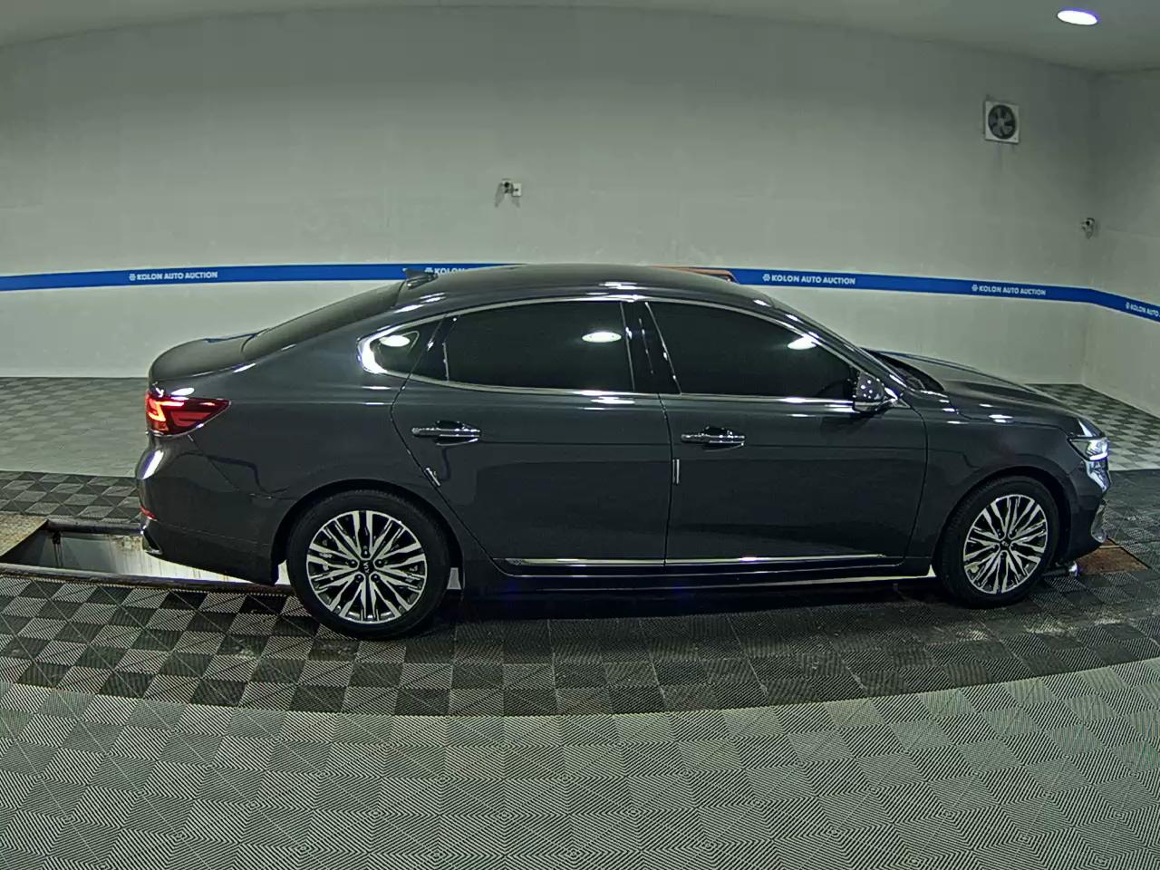 KIA K7 PREMIER 3.0 GDi SIGNATURE 2020 - zdjęcie 4
