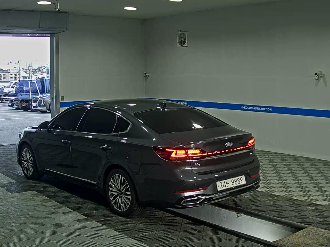 KIA K7 PREMIER 3.0 GDi SIGNATURE 2020 - zdjęcie 6