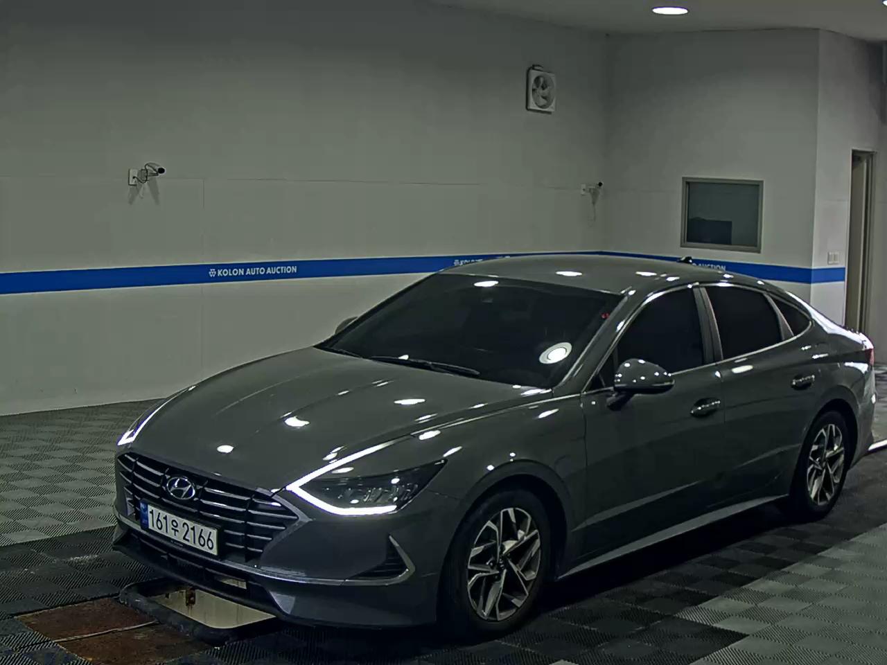 HYUNDAI SONATA (DN8) G2.0 PREMIUM FAMILY 2021 - zdjęcie 2